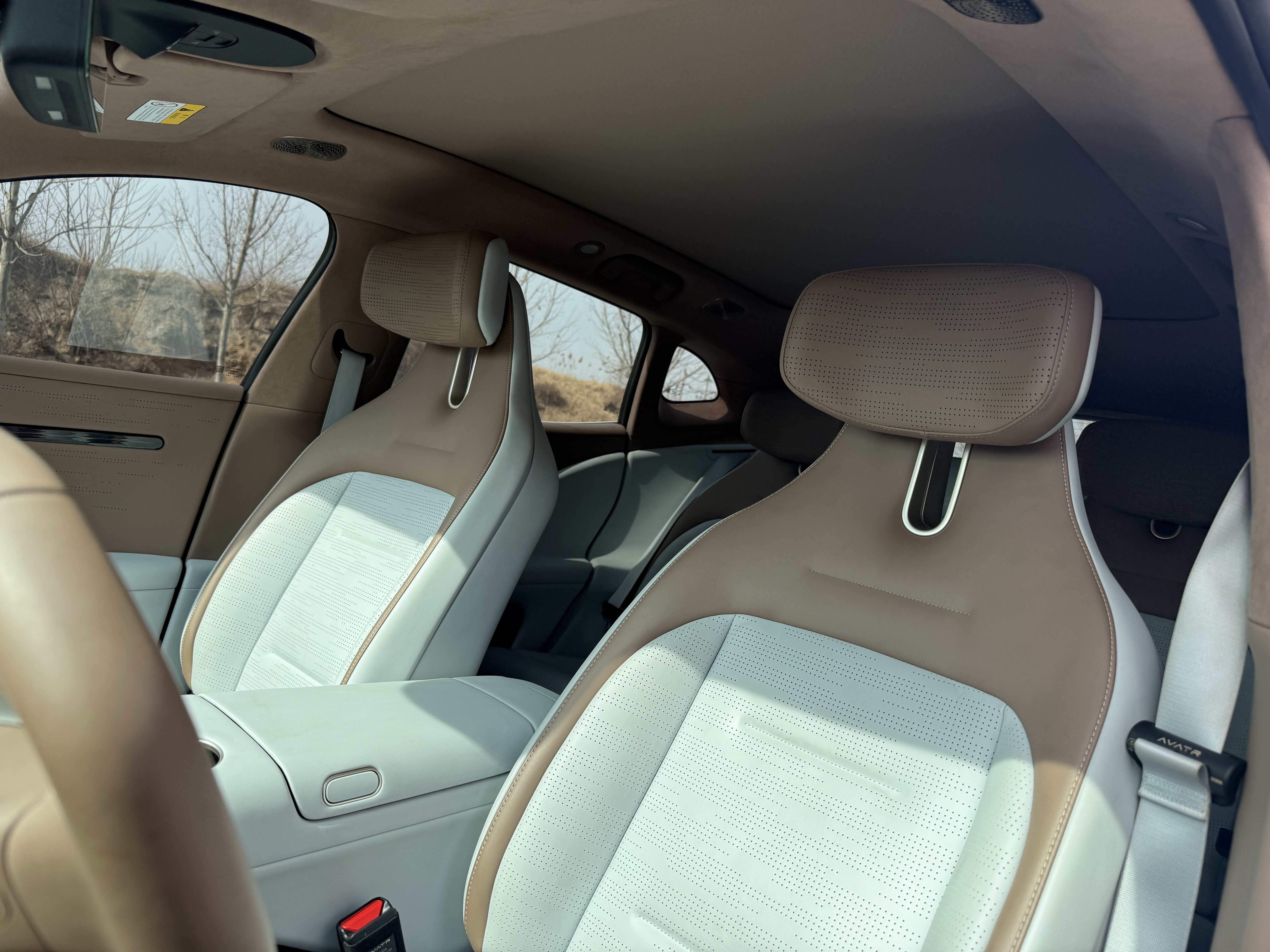 Avatr 07 2025 car image #6