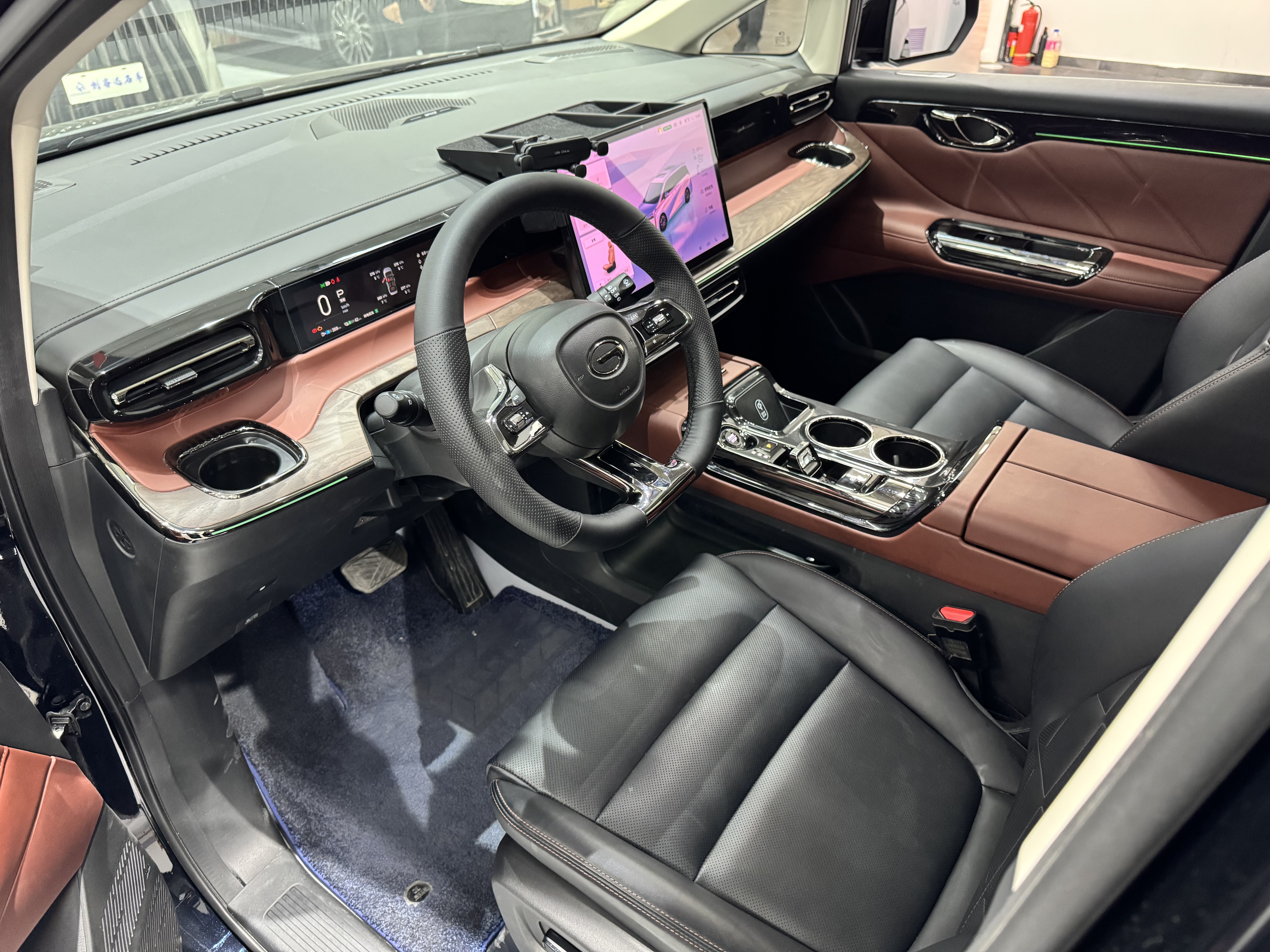 GAC Trumpchi E8 New Energy 2025 car image #6