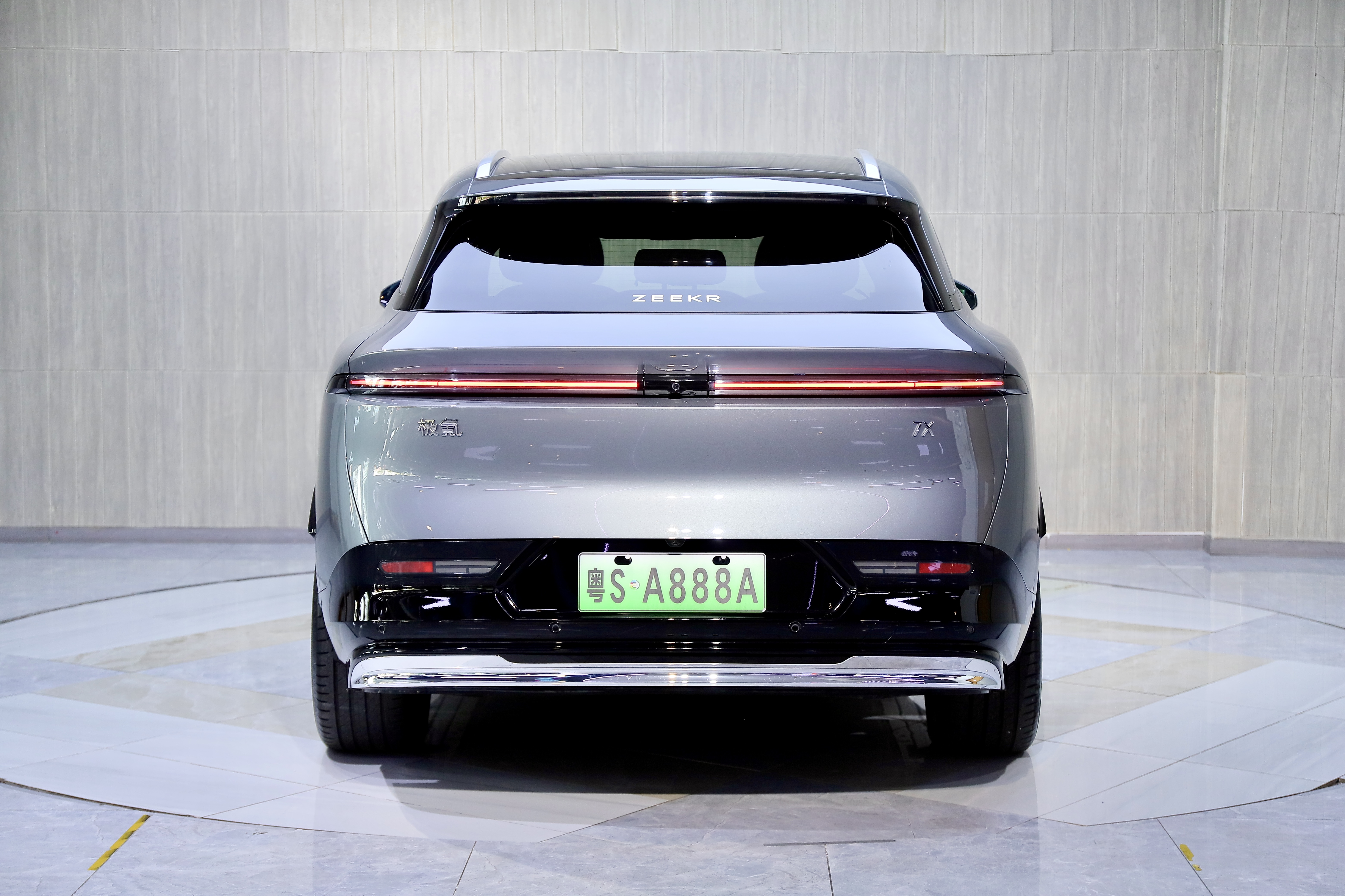 极氪 极氪7X 2024 汽车图片 #6