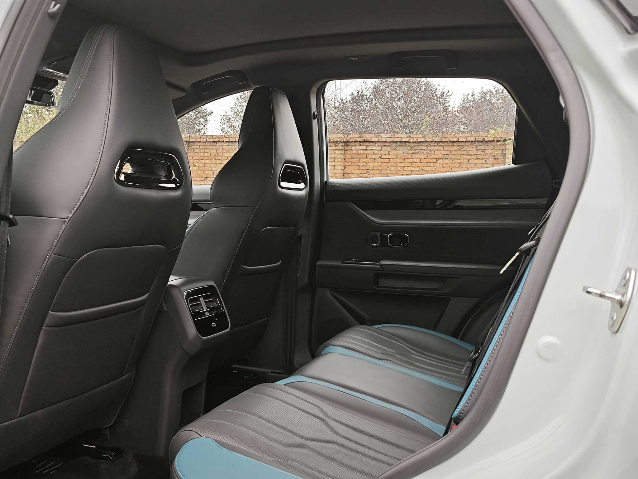 捷途山海 捷途山海L6 2024 #6 捷途山海 捷途山海L6 2024 汽车图片 #6