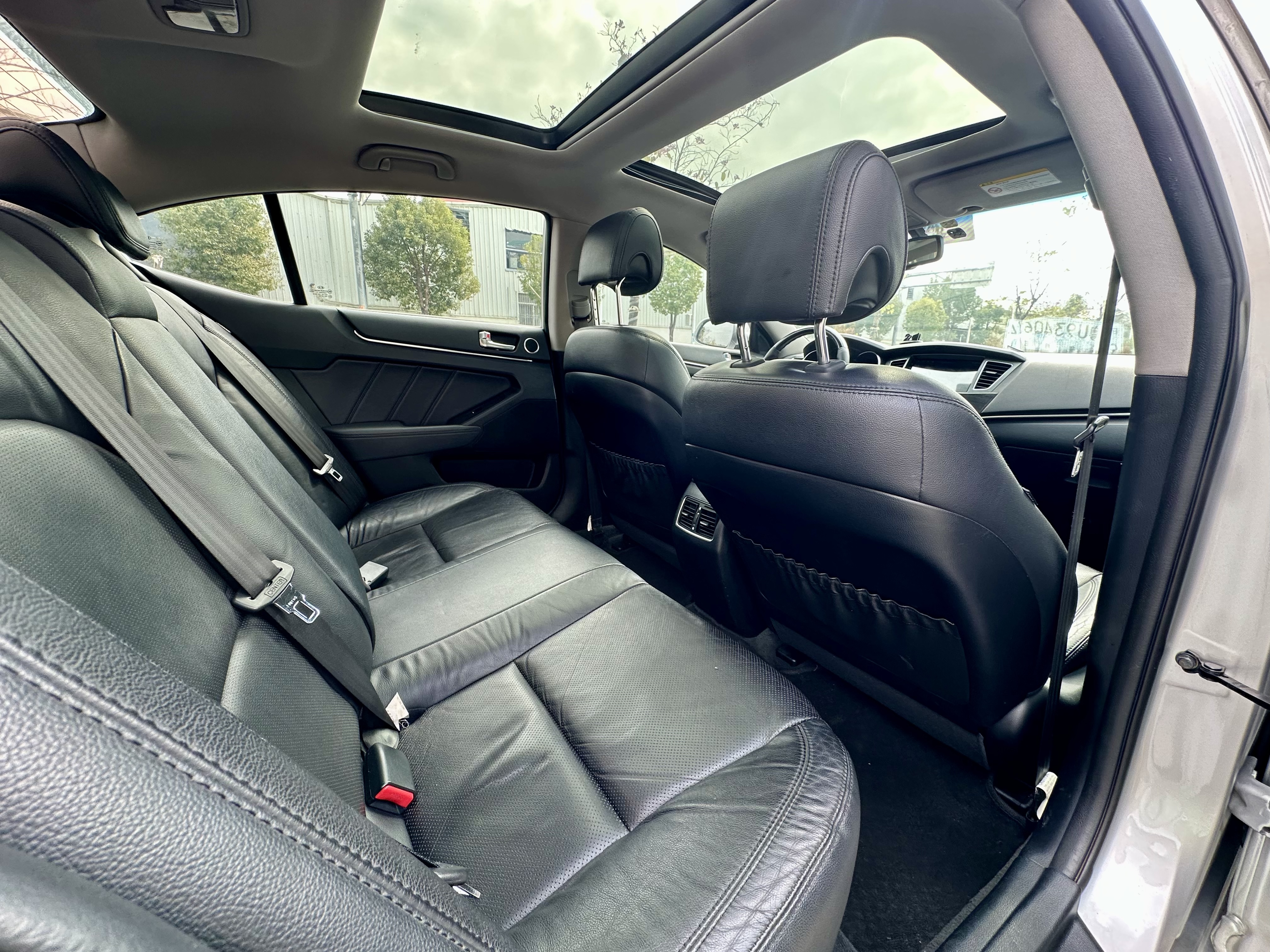 Kia Cadenza 2012 car image #6