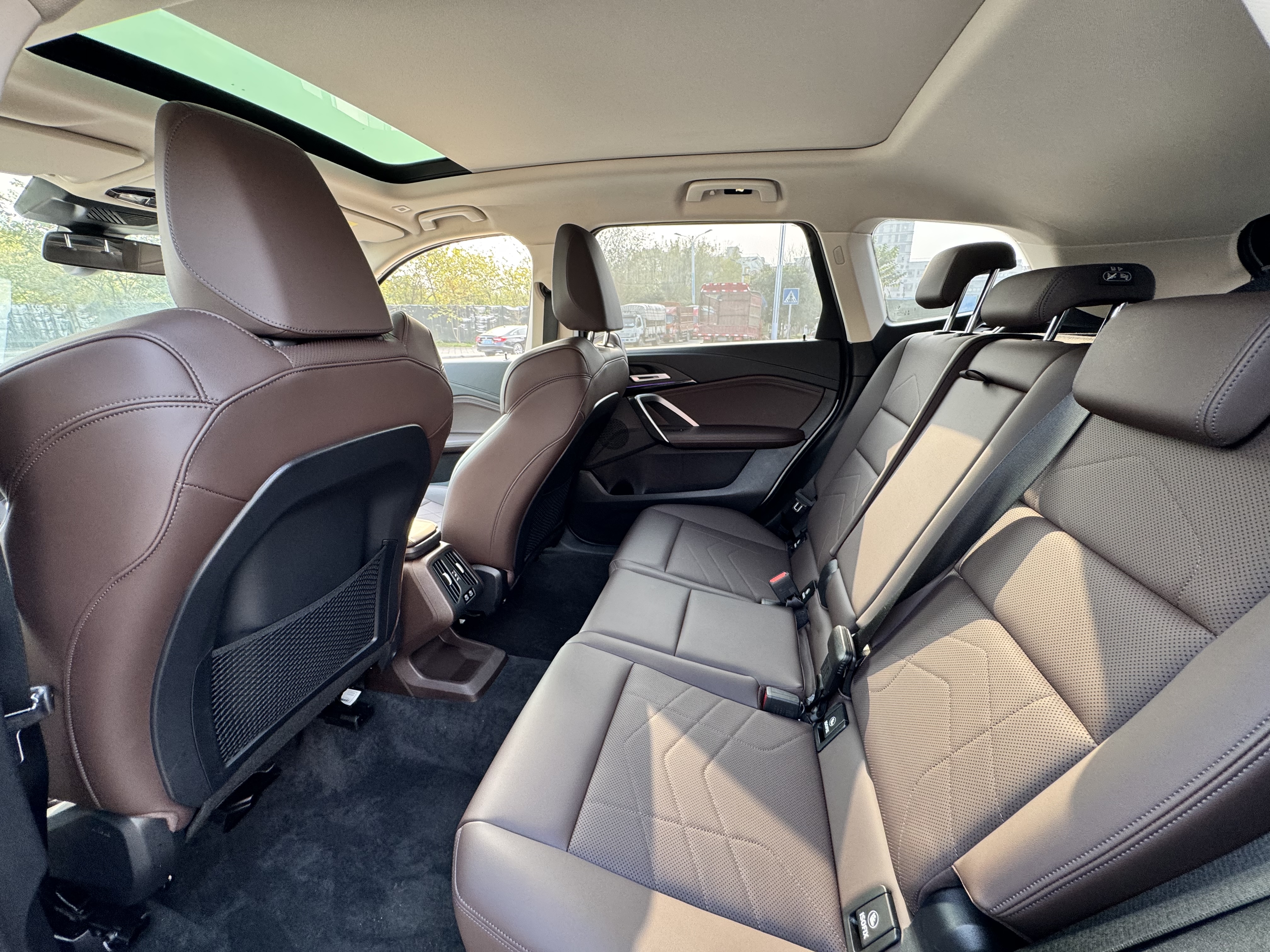 BMW X1 2024 car image #6