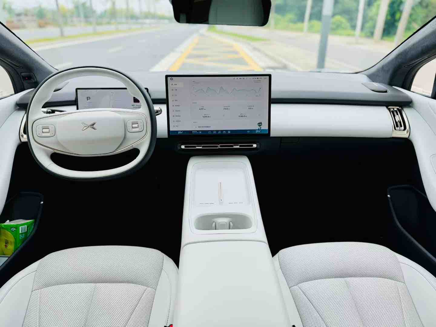 Xpeng P7+ 2024 immagine di auto #6