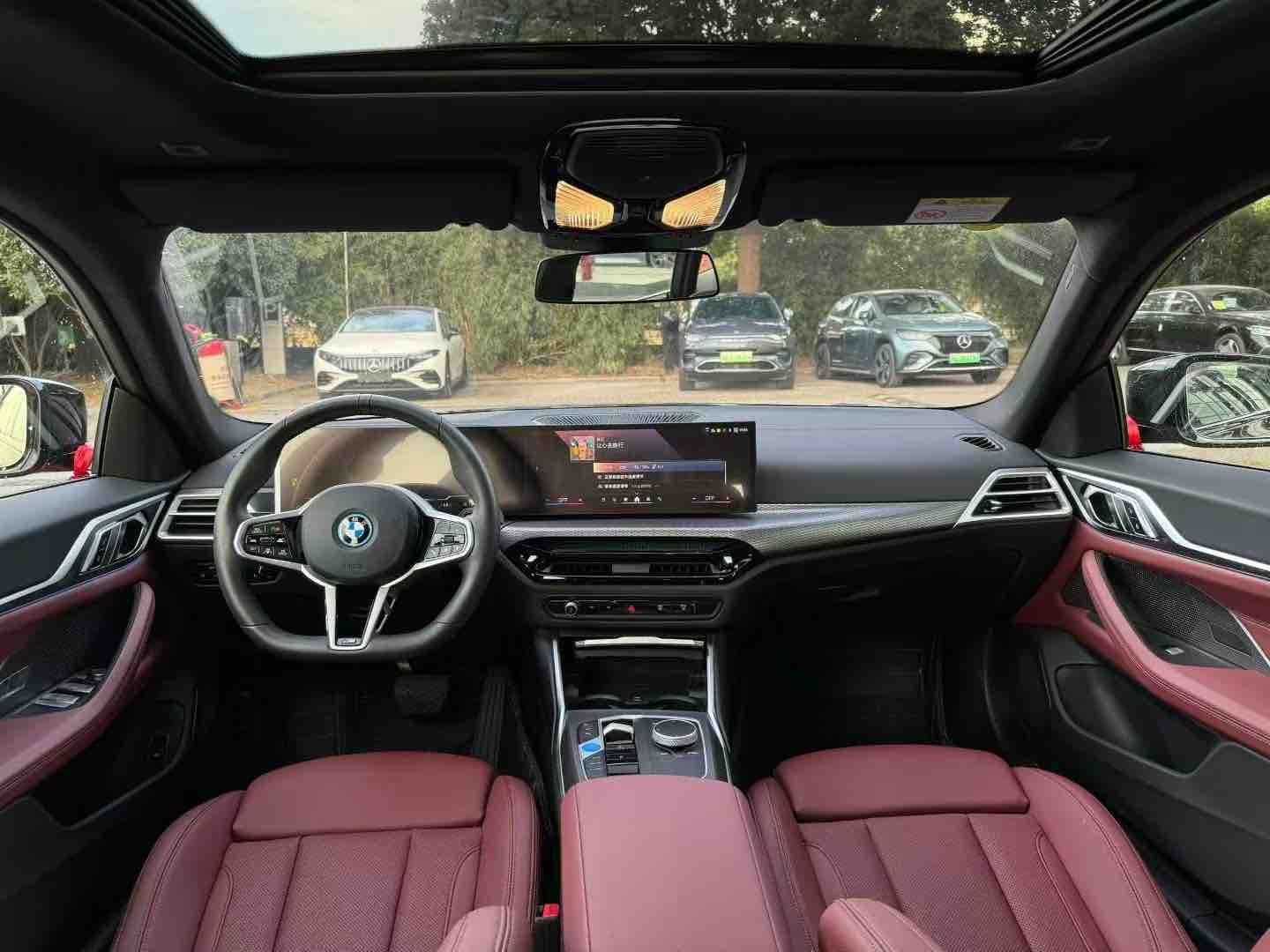 BMW i4 2026 car image #6