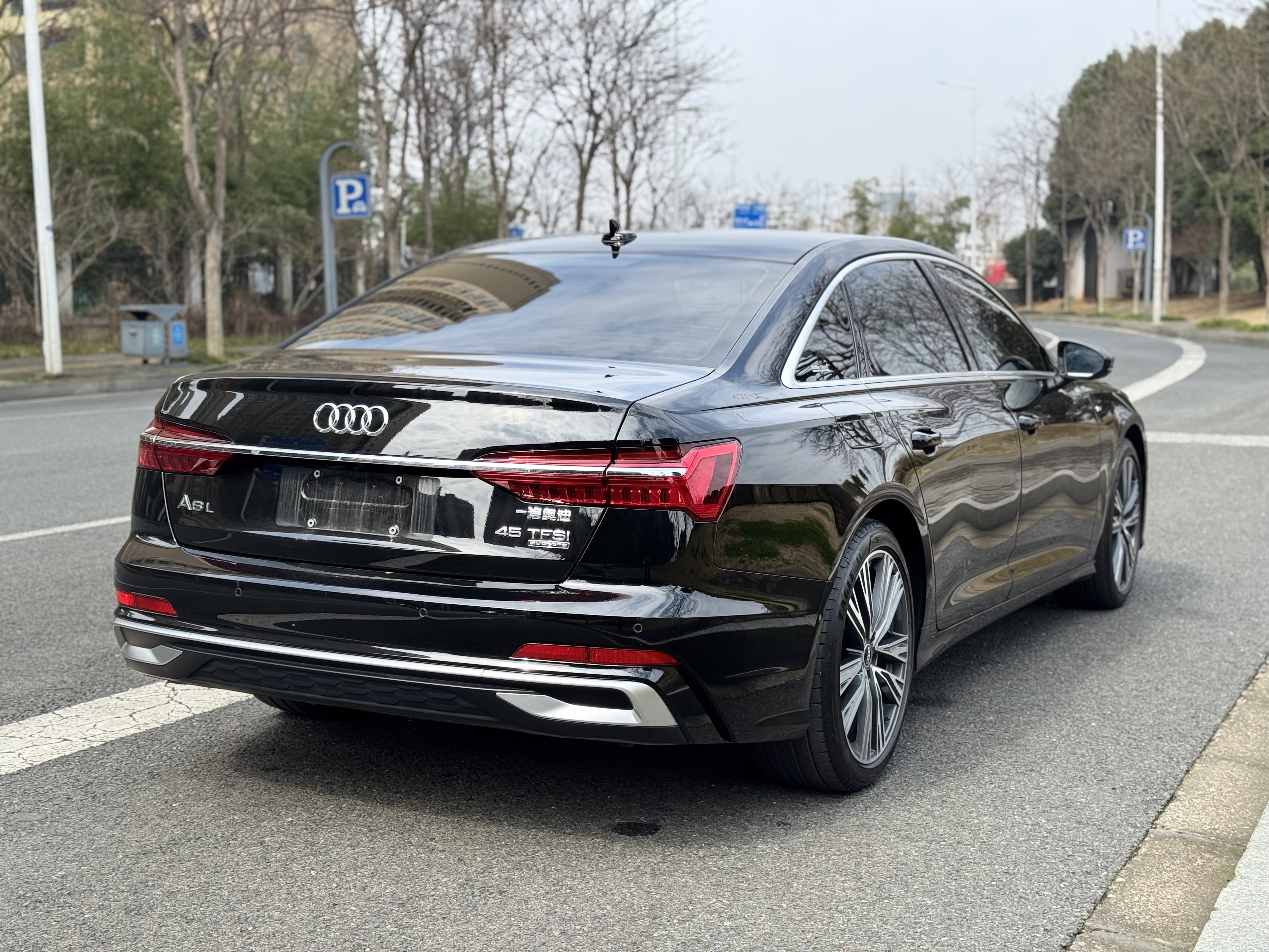 Audi A6L 2025 car image #6