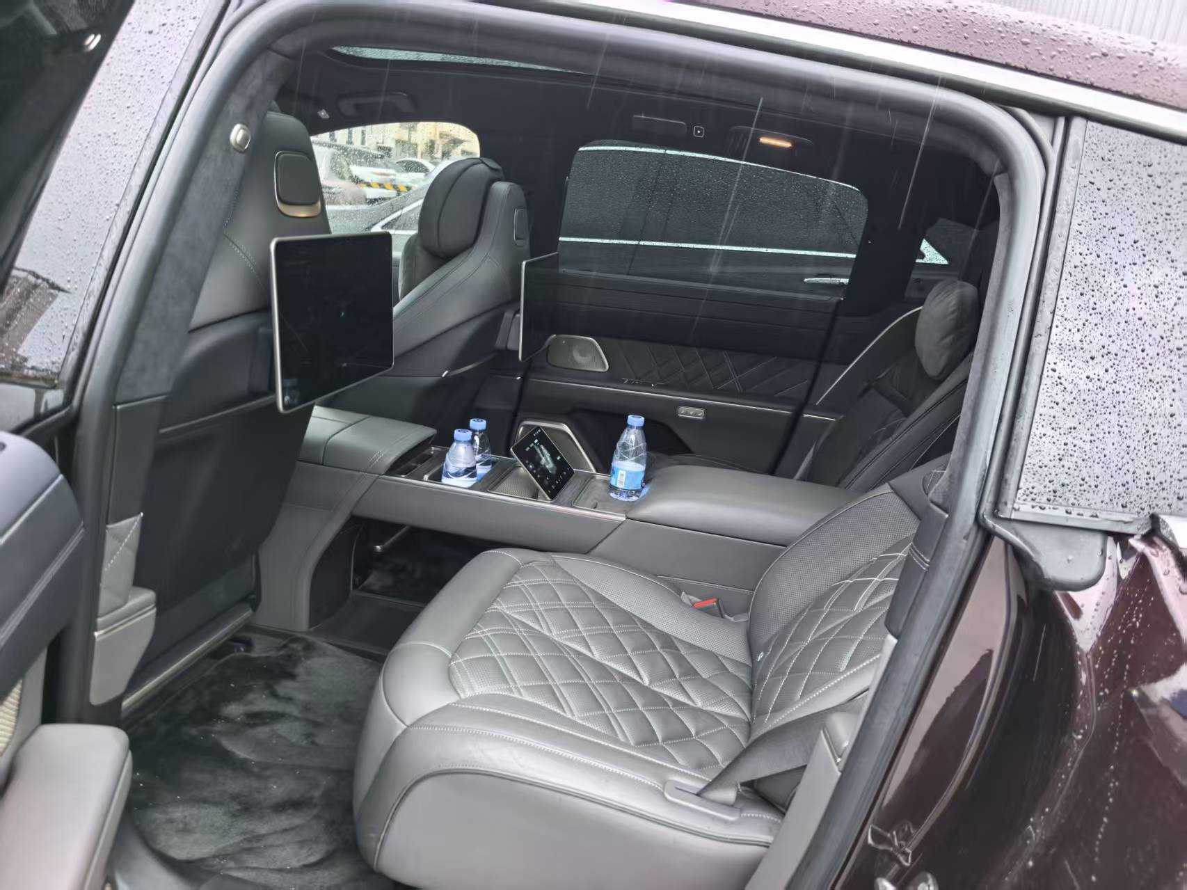 蔚来 蔚来ET9 2025 汽车图片 #6