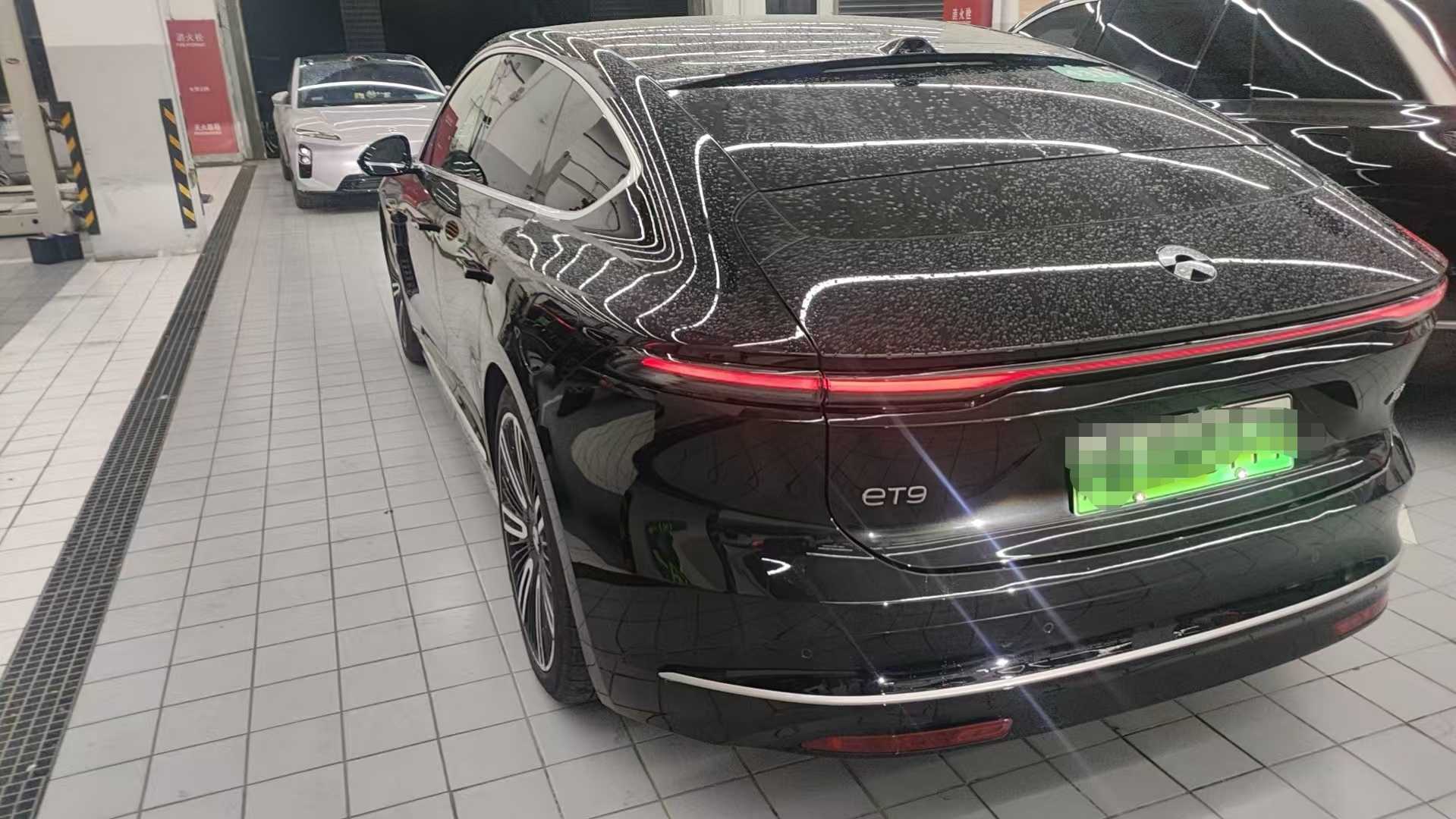 NIO ET9 2025 immagine di auto #6