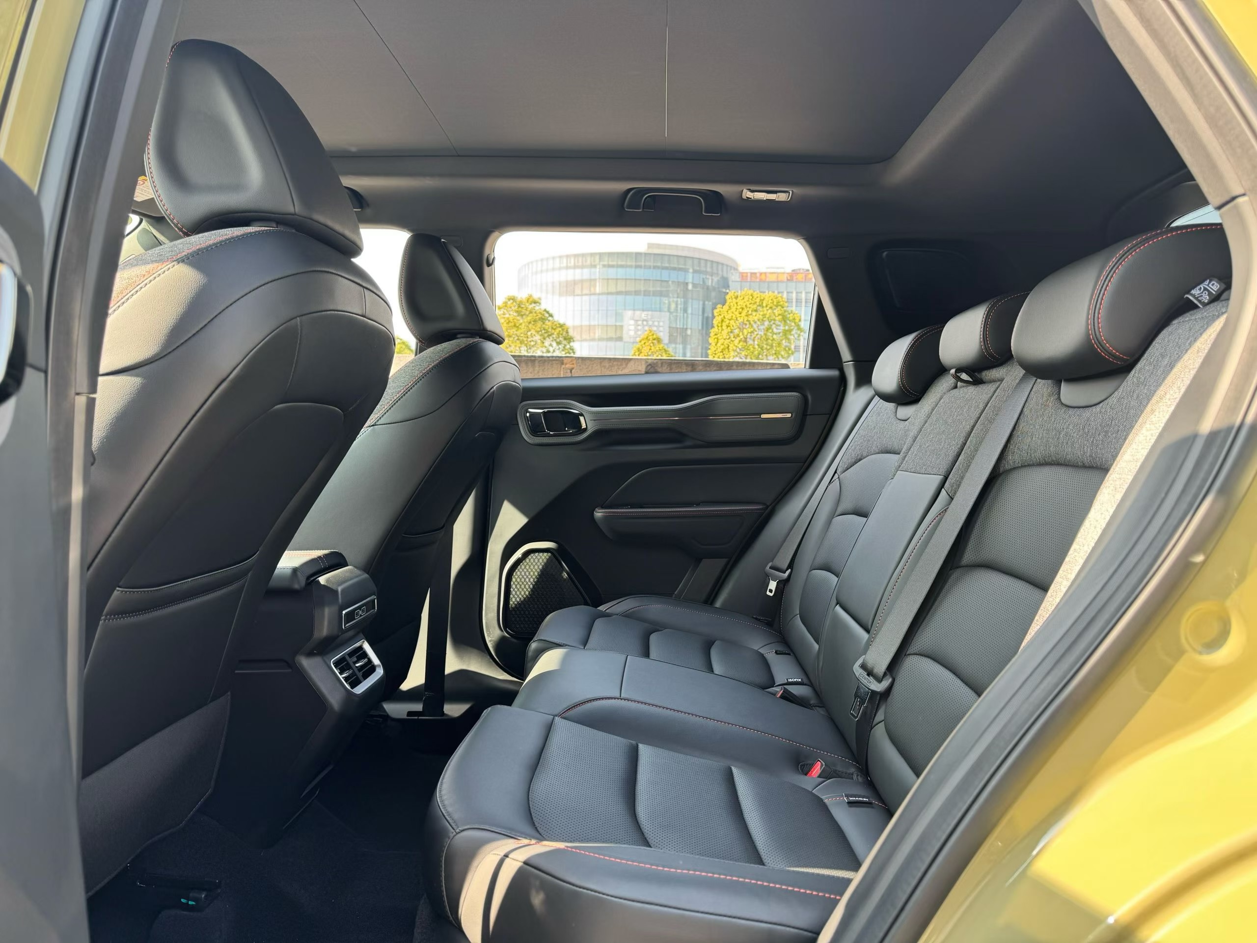 GEELY 2024 #6 GEELY 2024 car image #6