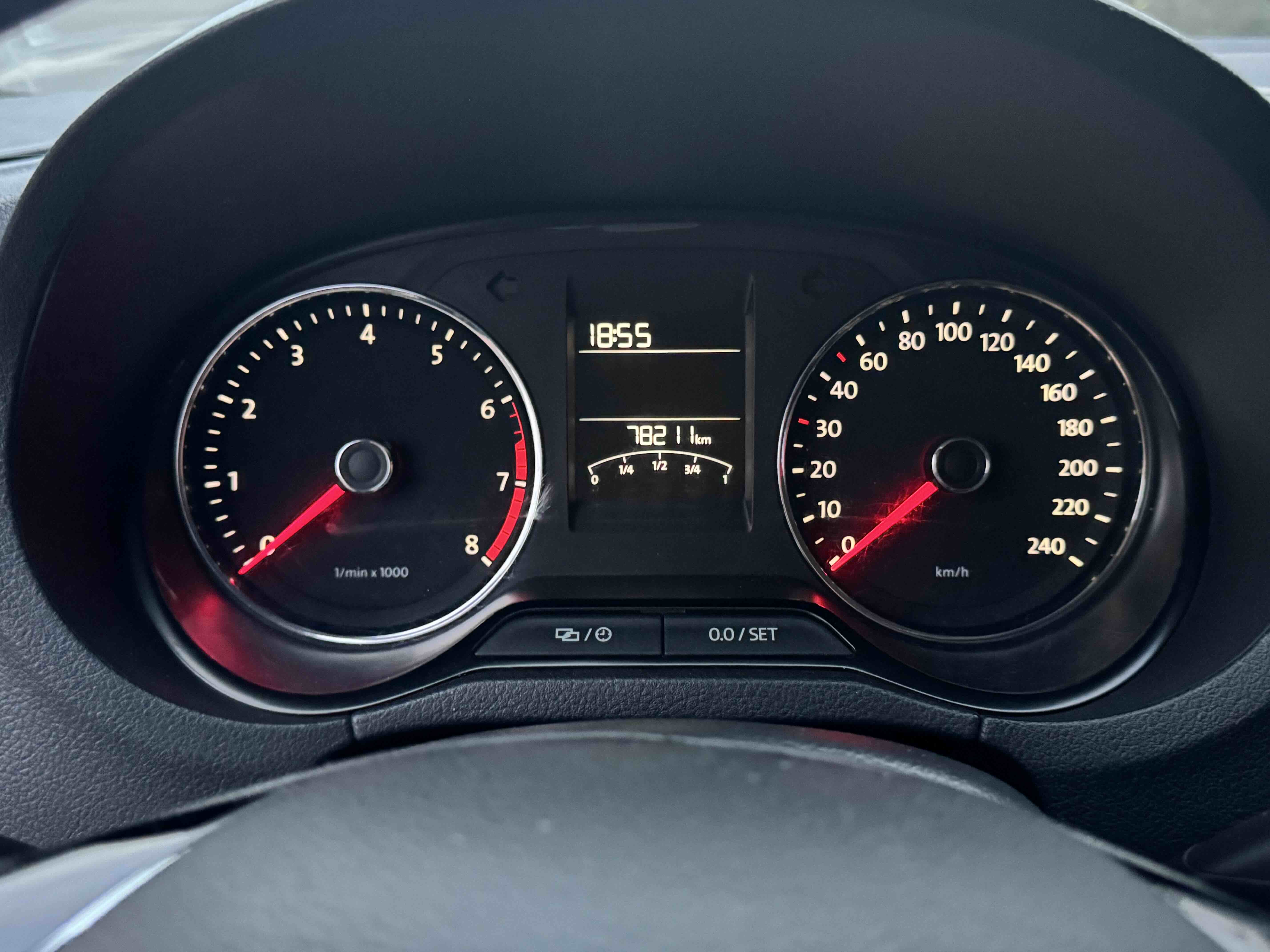 Polo 2015 #6 Polo 2015 car image #6