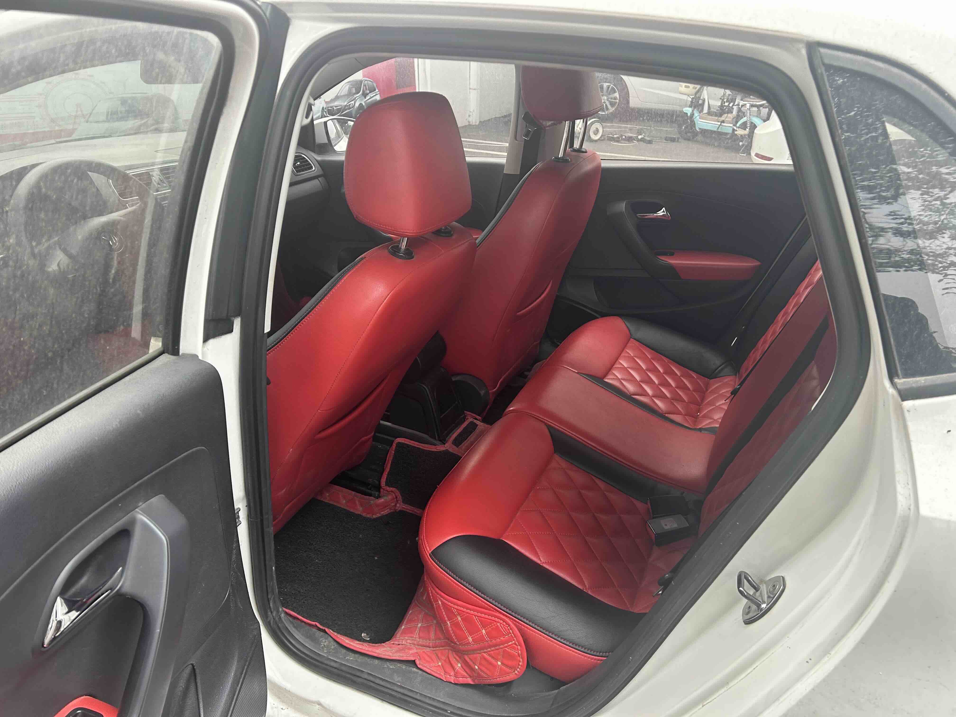 Polo 2015 car image #6