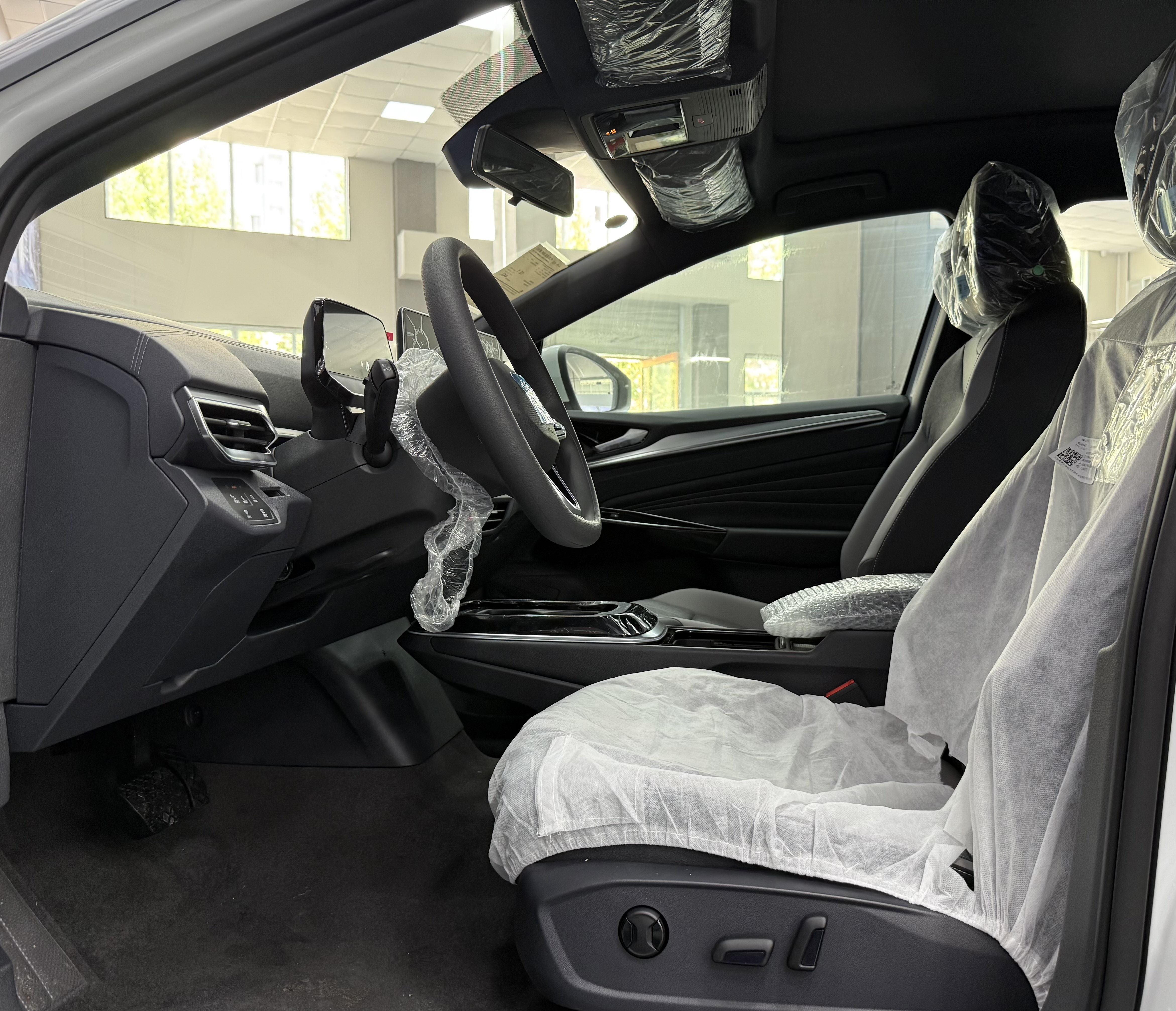 Volkswagen ID.4 Crozz 2025 car image #6