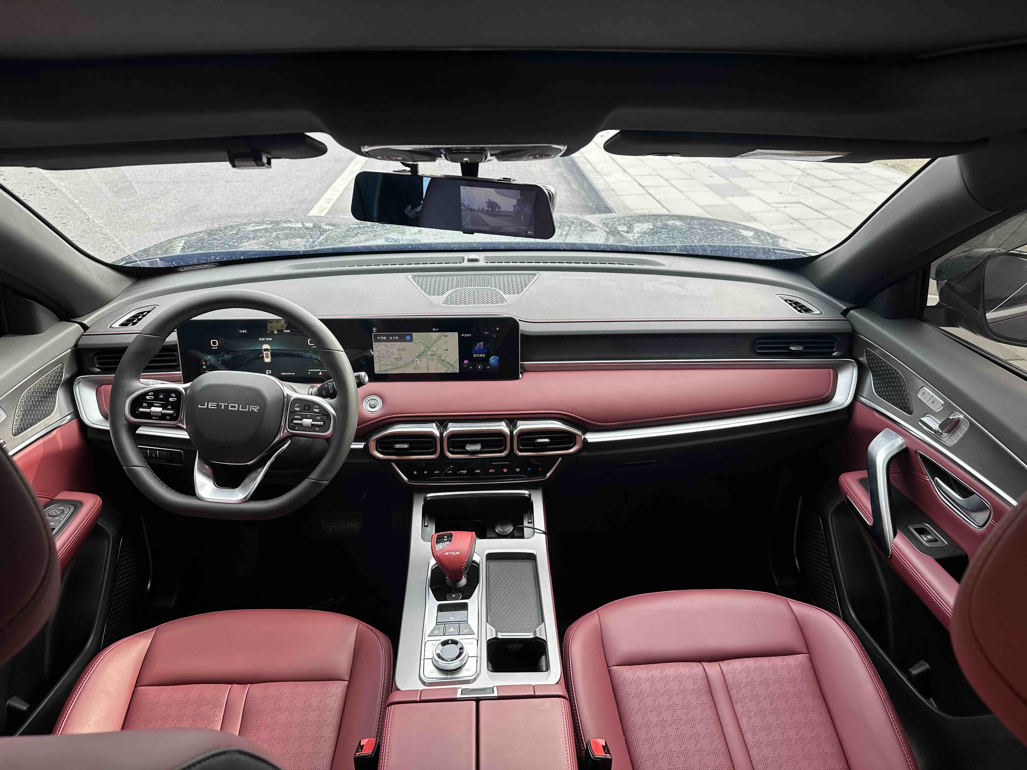 Jetour X70 PLUS 2025 صورة سيارة #6