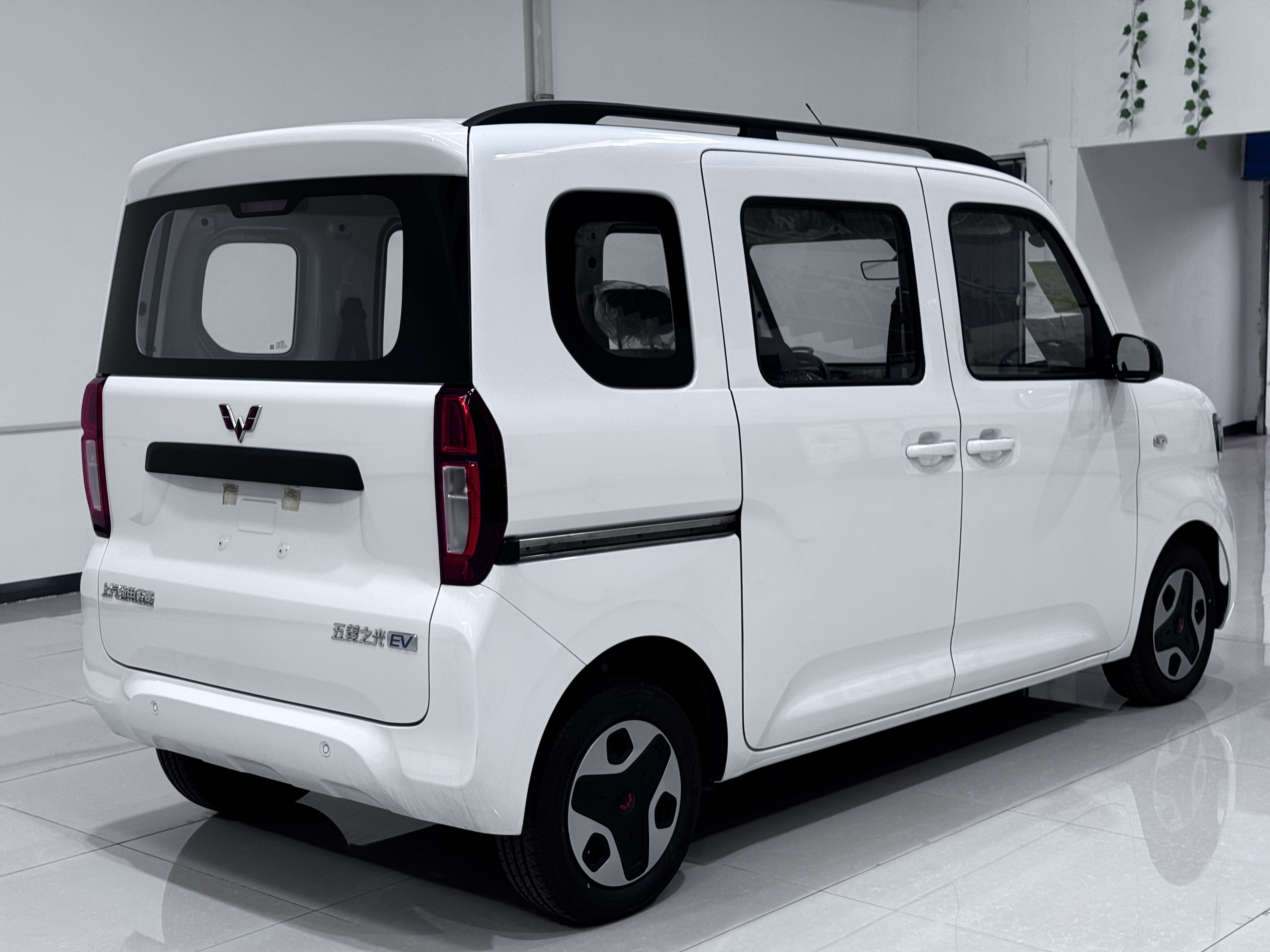 五菱汽车 五菱之光新能源 2025 汽车图片 #6