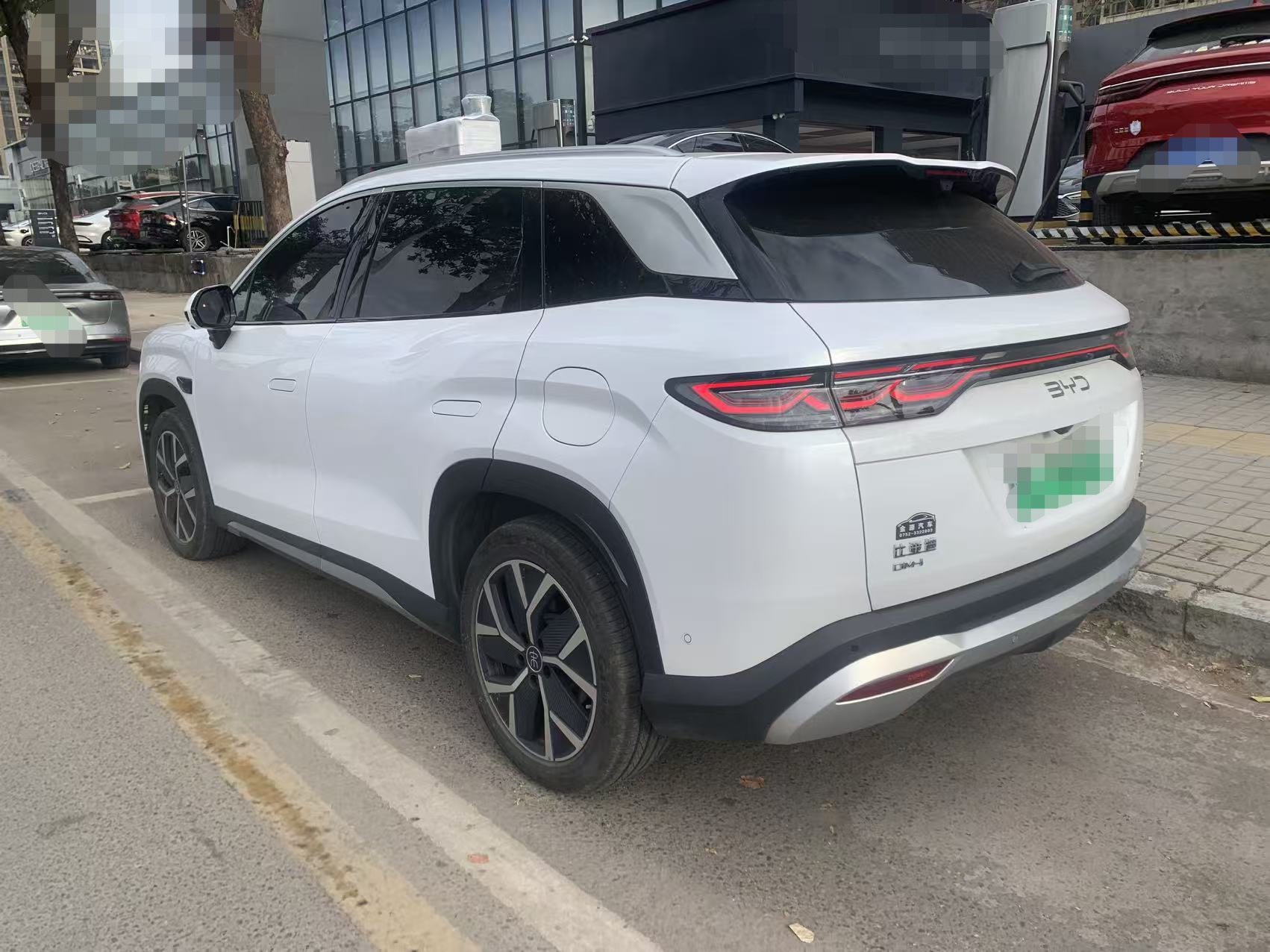 BYD SongL DM-i 2025 car image #6