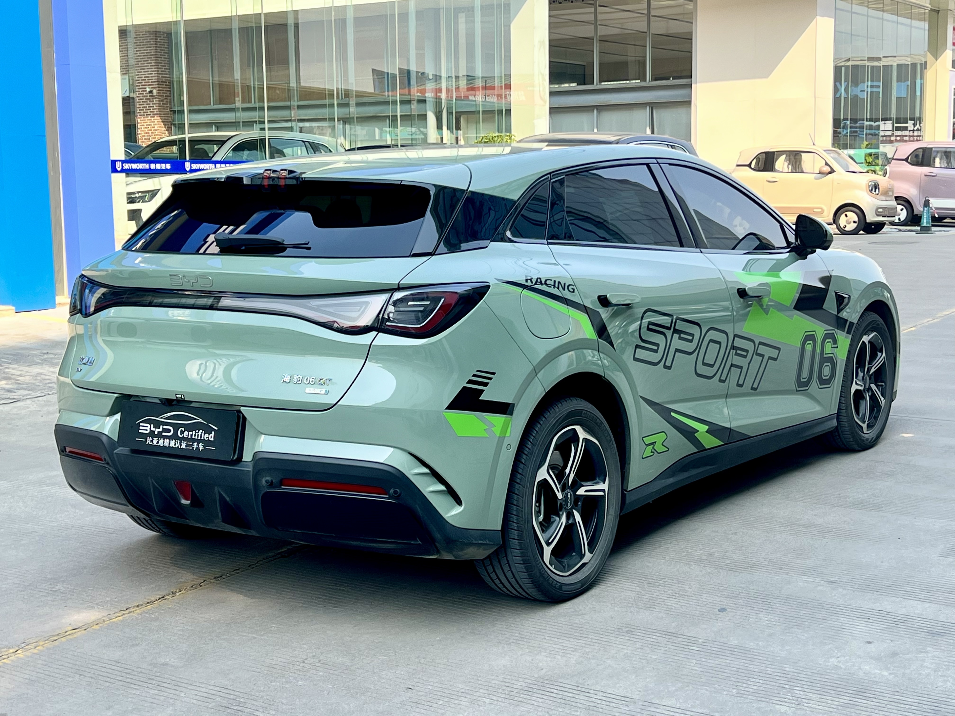 BYD Seal 06GT 2025 car image #6