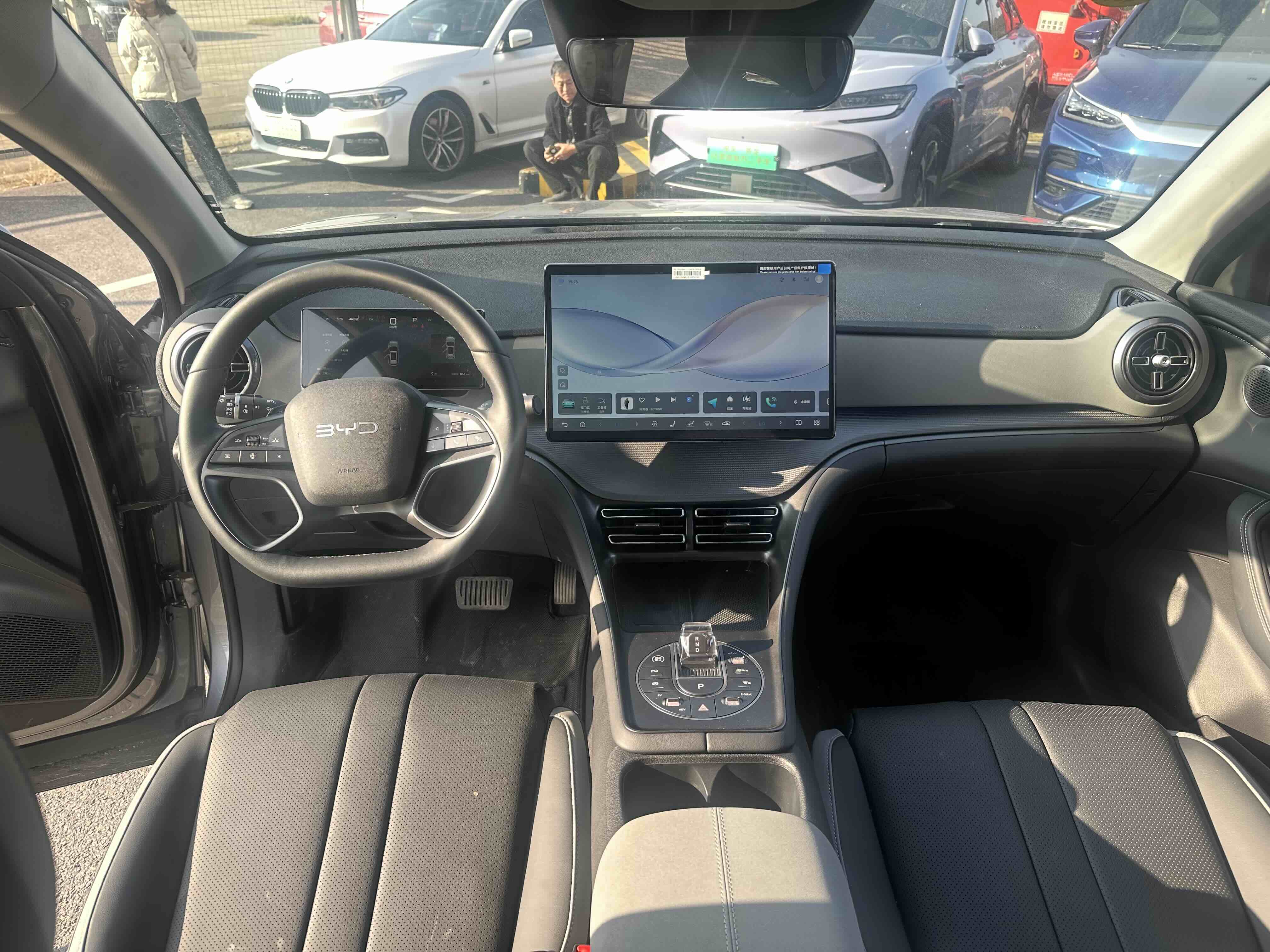 BYD Sea Lion 05 DM-i 2025 #6 BYD Sea Lion 05 DM-i 2025 car image #6