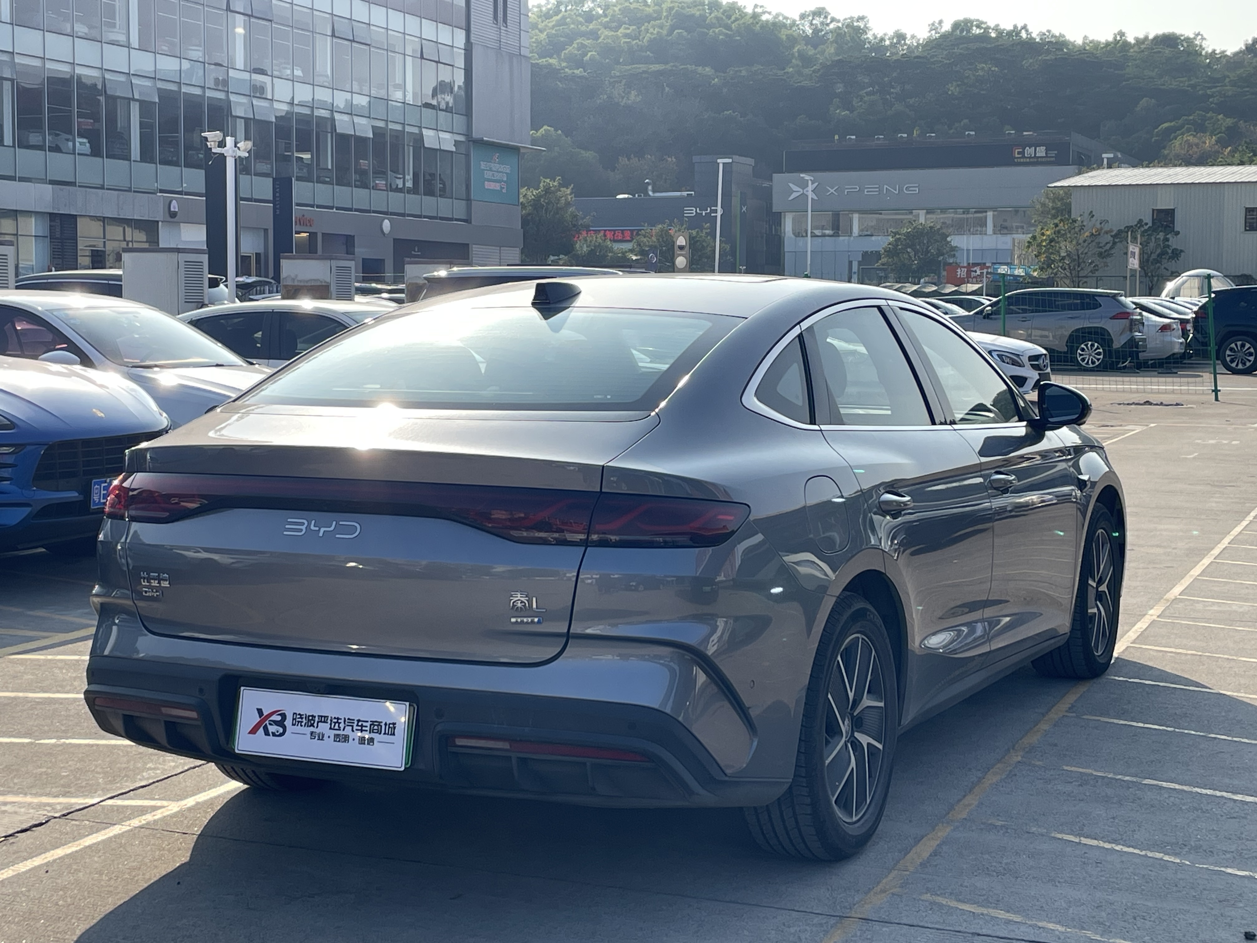 BYD Qin L 2025 immagine di auto #6