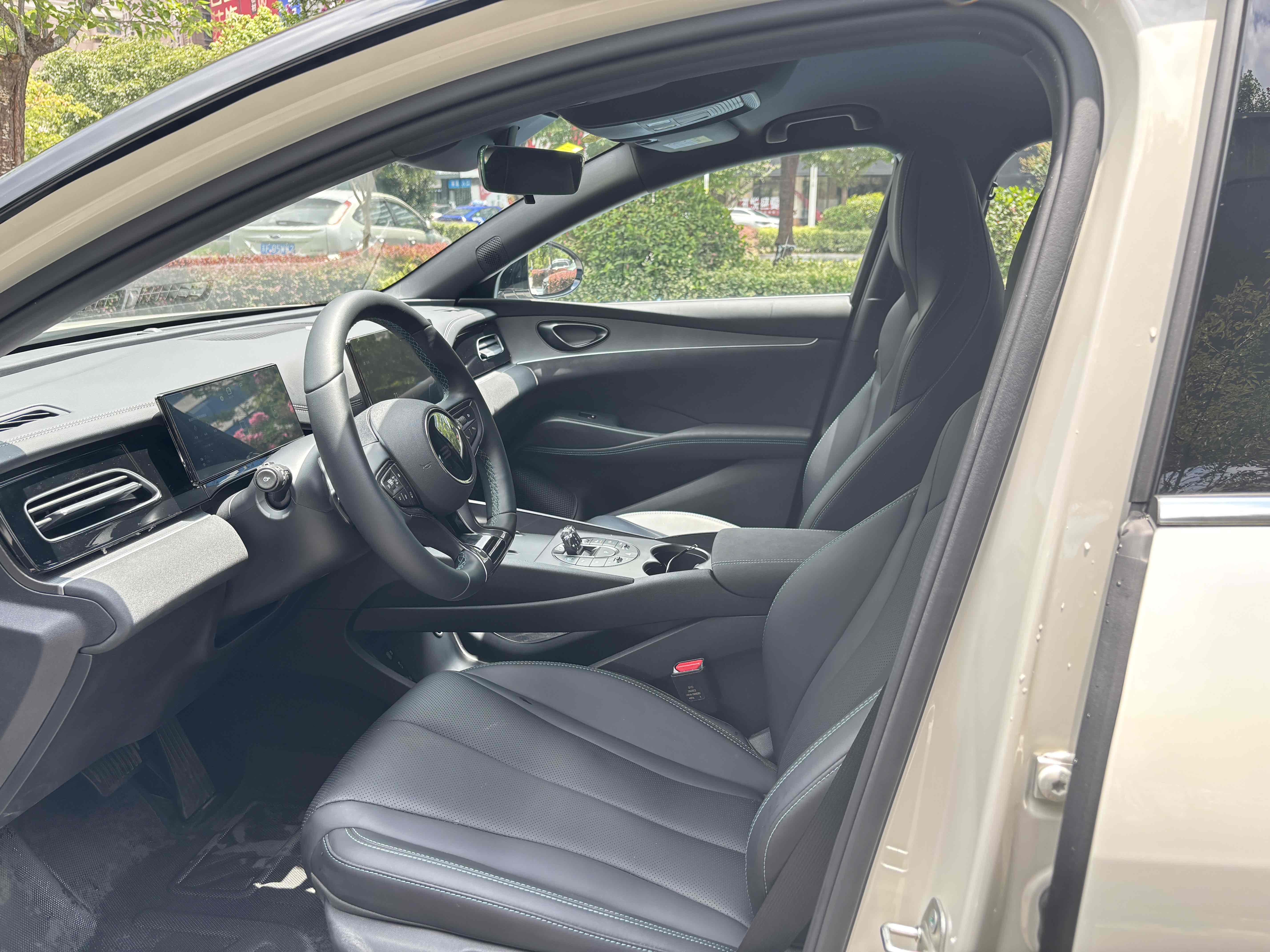 BYD Seal 06 DM-i 2025 image de voiture #6