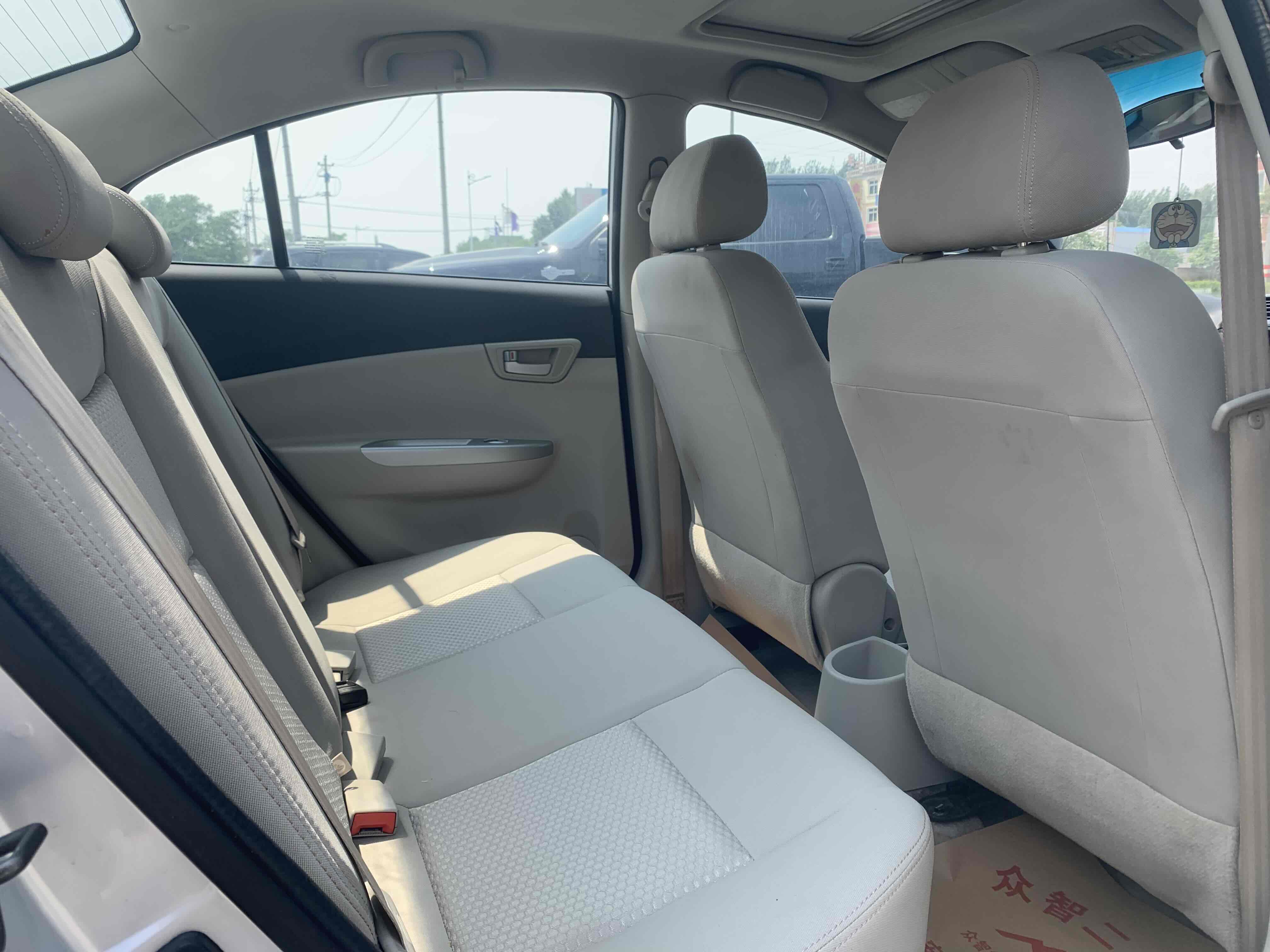 Changan Alsvin V5 2013 #6 Changan Alsvin V5 2013 car image #6