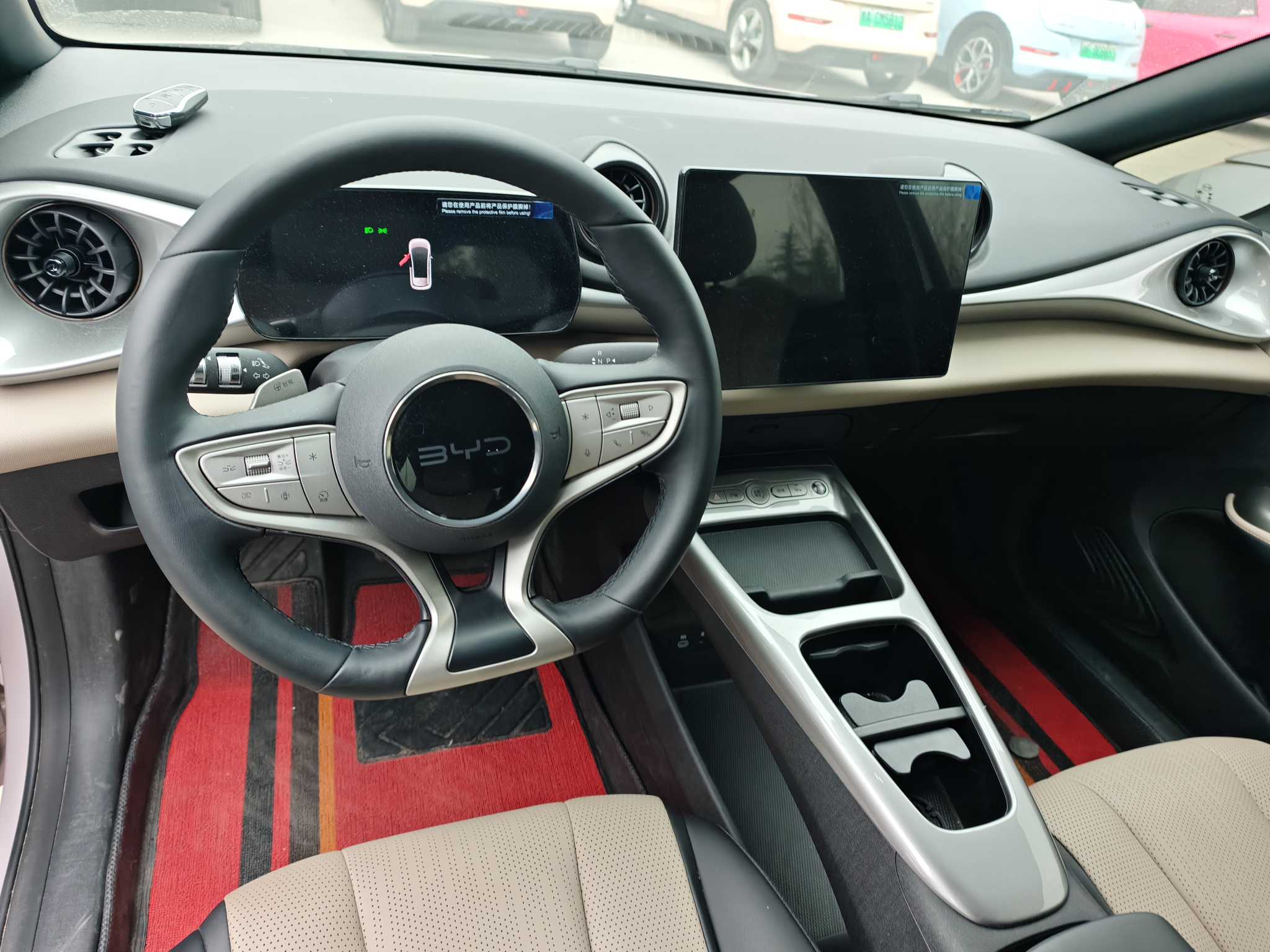 BYD Dolphin 2025 car image #6