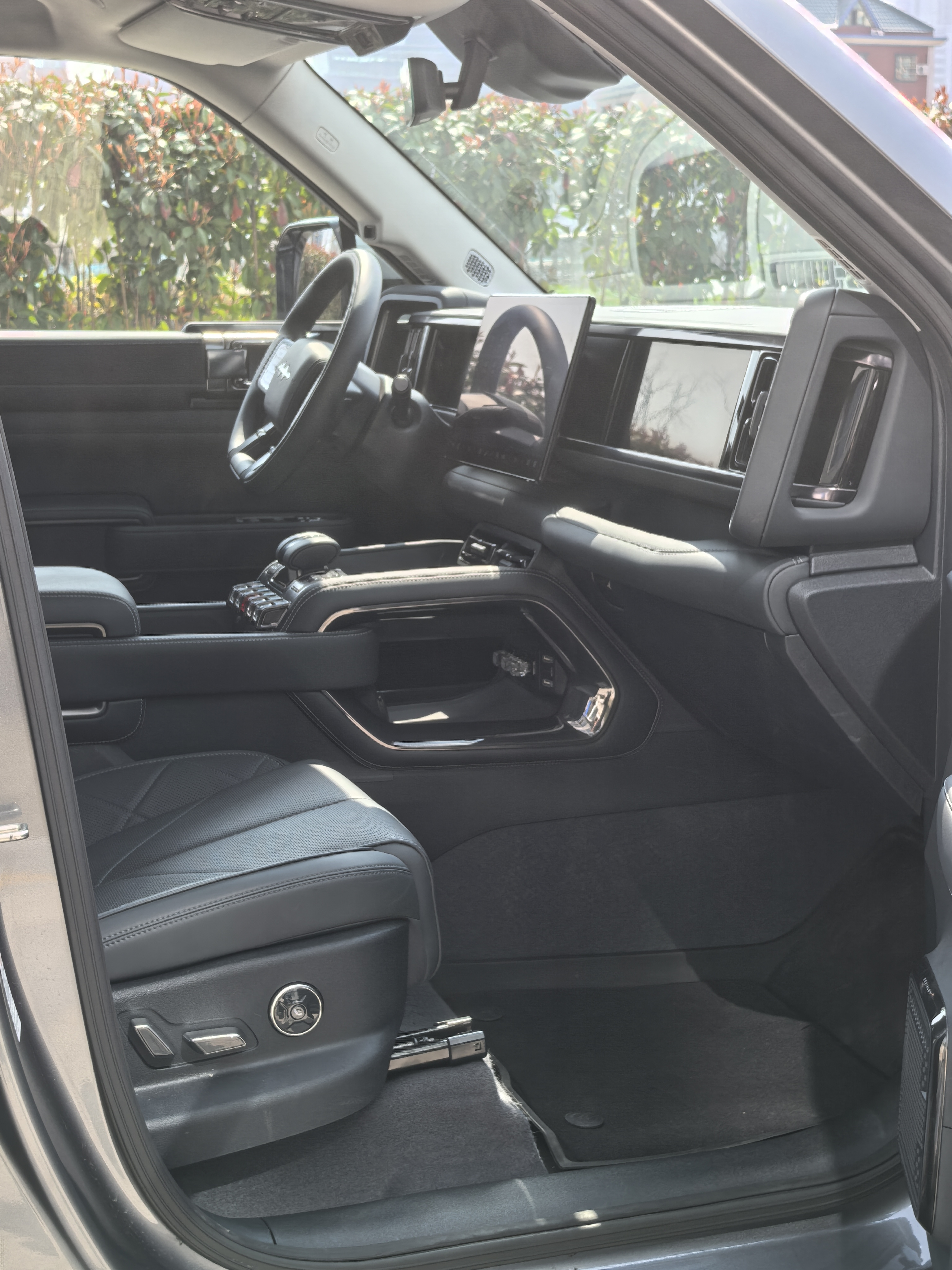 FangChengBao Leopard 5 2025 صورة سيارة #6