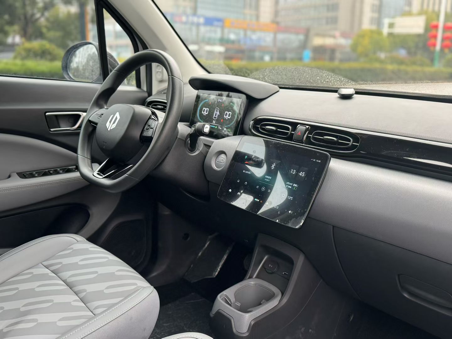 零跑汽车 零跑T03 2025 汽车图片 #6