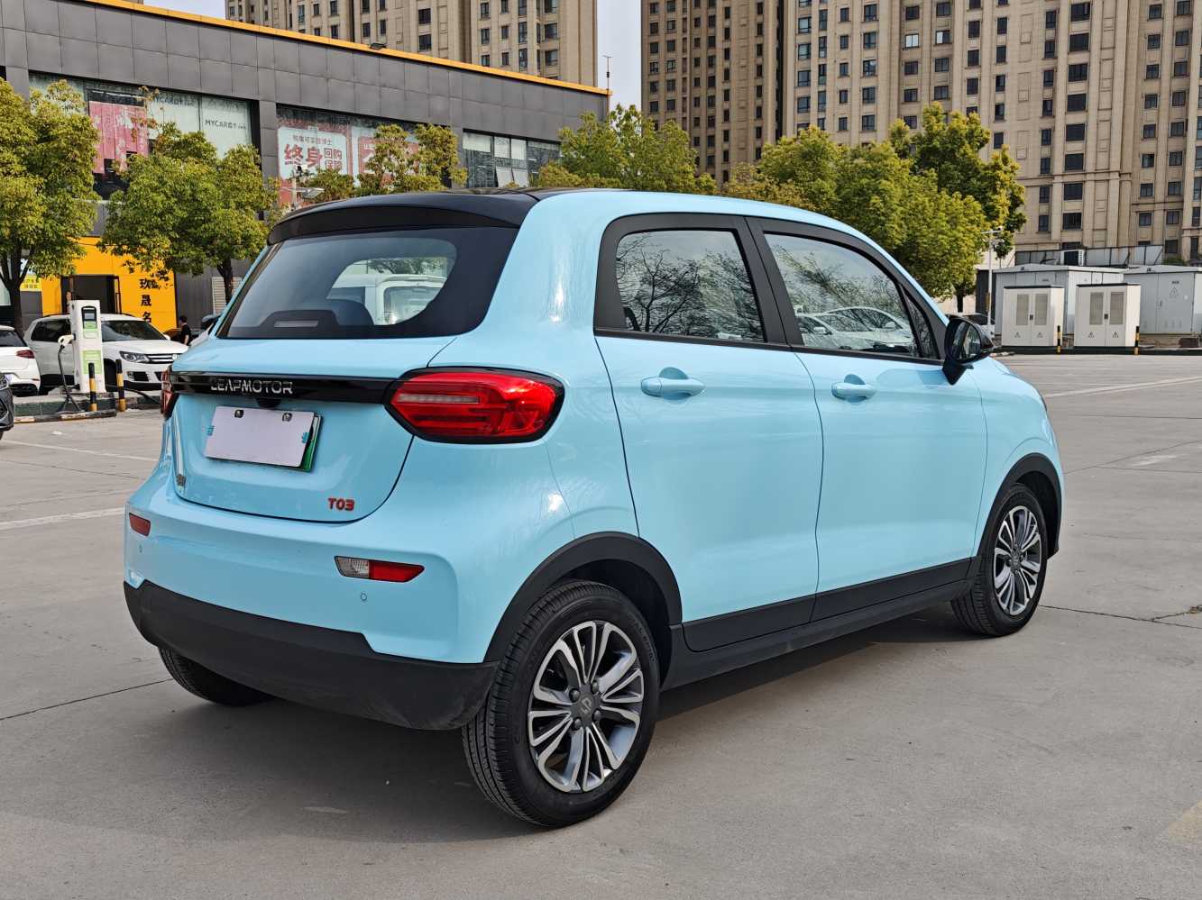 零跑汽车 零跑T03 2025 汽车图片 #6