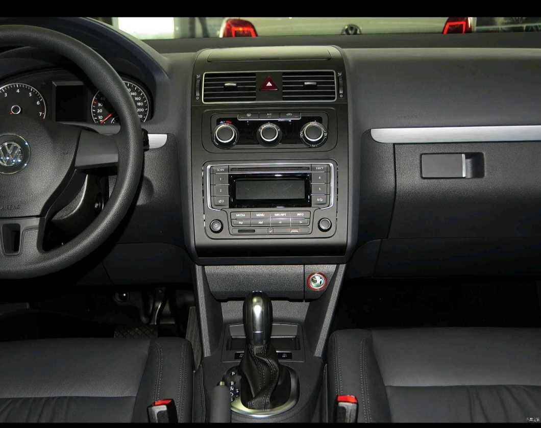 Volkswagen Touran 2016 #6 Volkswagen Touran 2016 car image #6