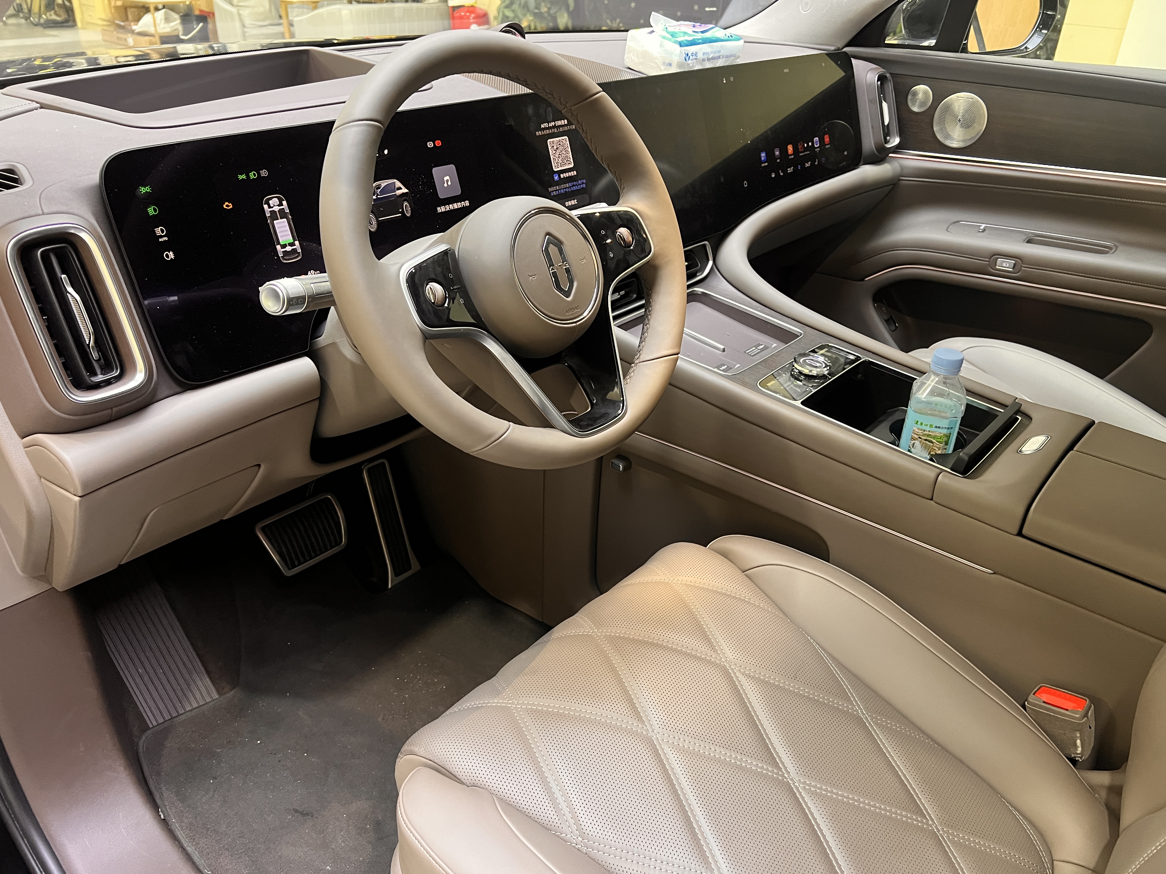 2025 car image #6