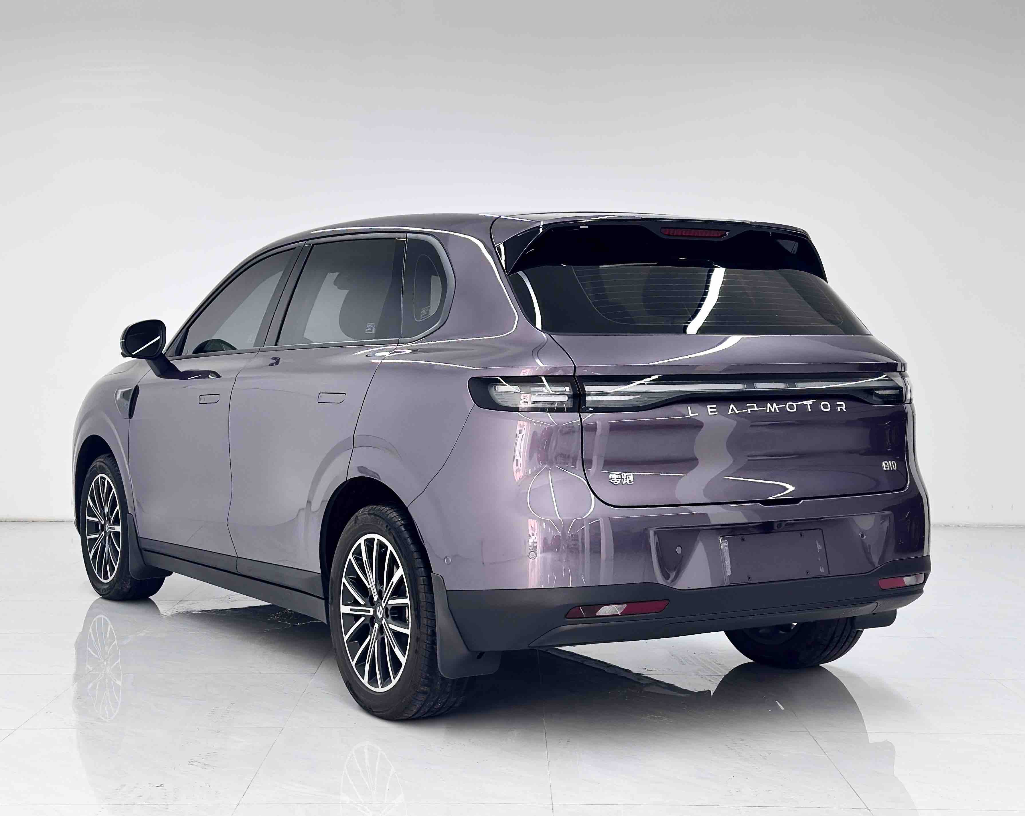 零跑汽车 零跑B10 2025 汽车图片 #6