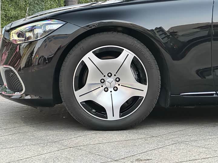 Mercedes-Benz Maybach S Class 2025 car image #6