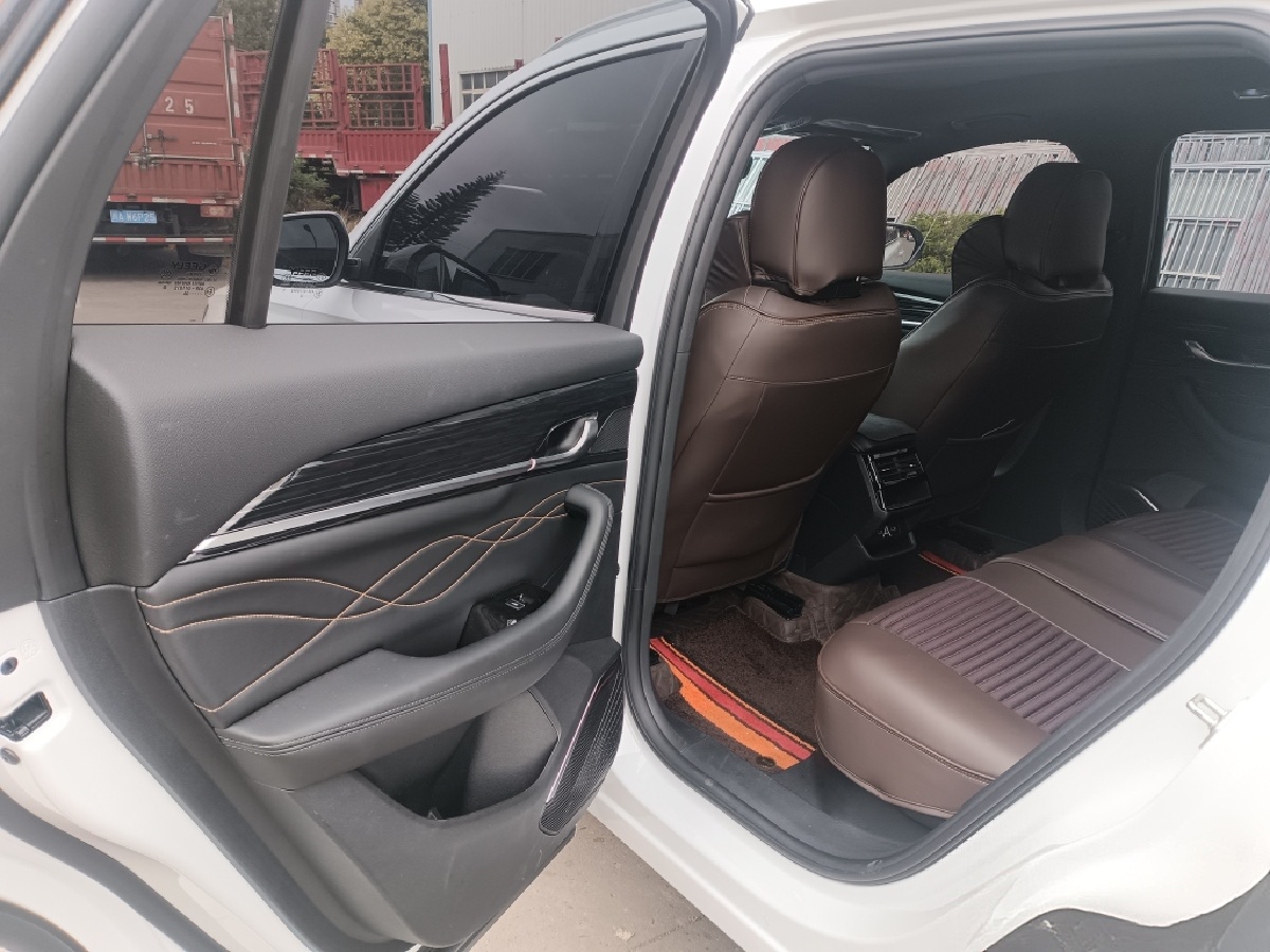 GEELY Monjaro 2025 car image #6