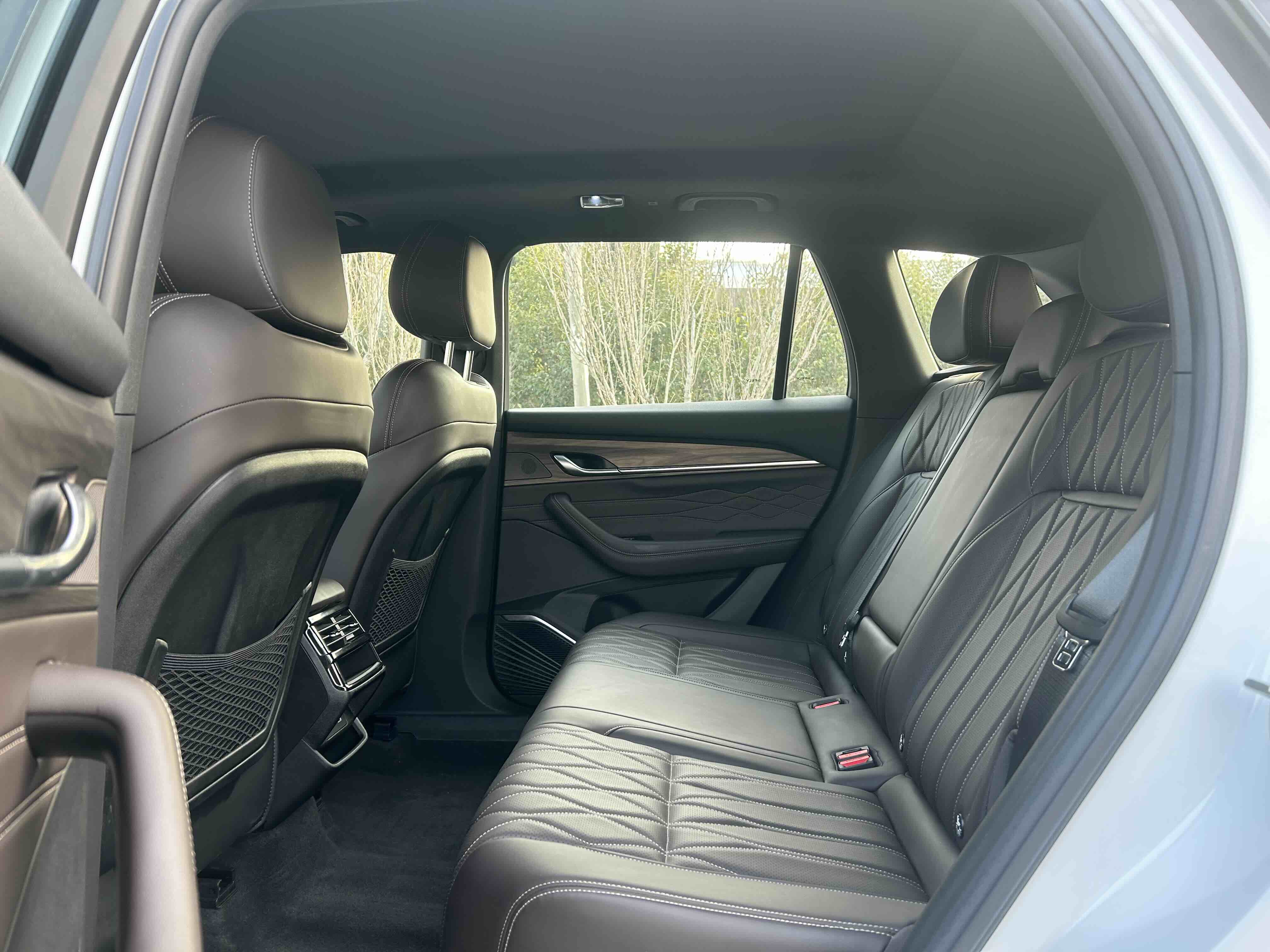 GEELY Monjaro 2025 #6 GEELY Monjaro 2025 car image #6