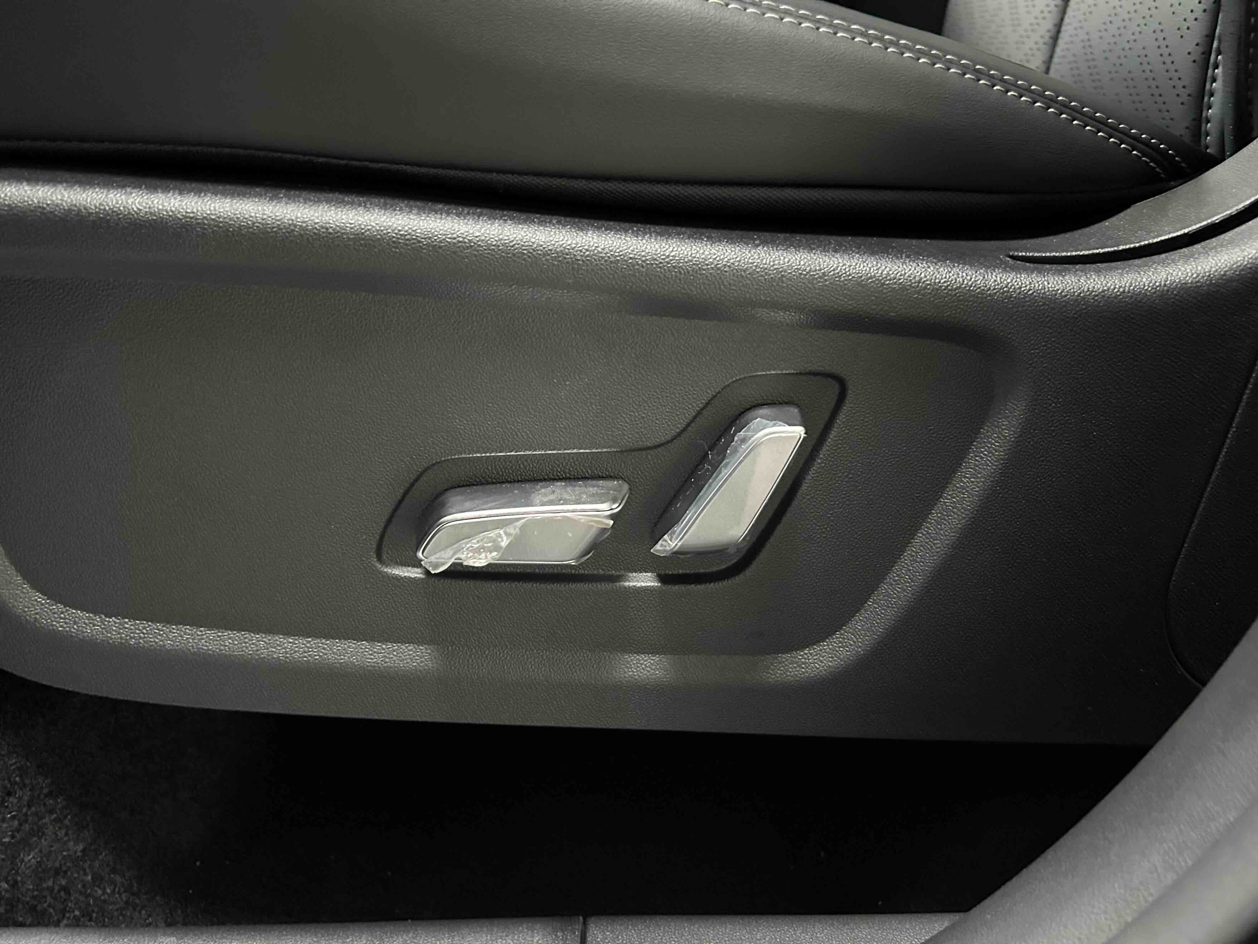 FangChengBao Tiger 3 2026 car image #6