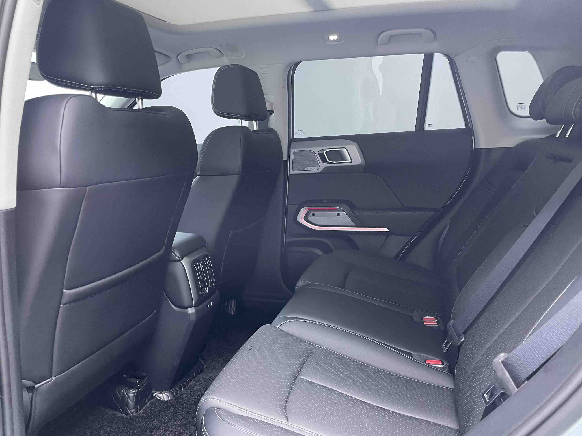 FangChengBao Tiger 3 2025 car image #6