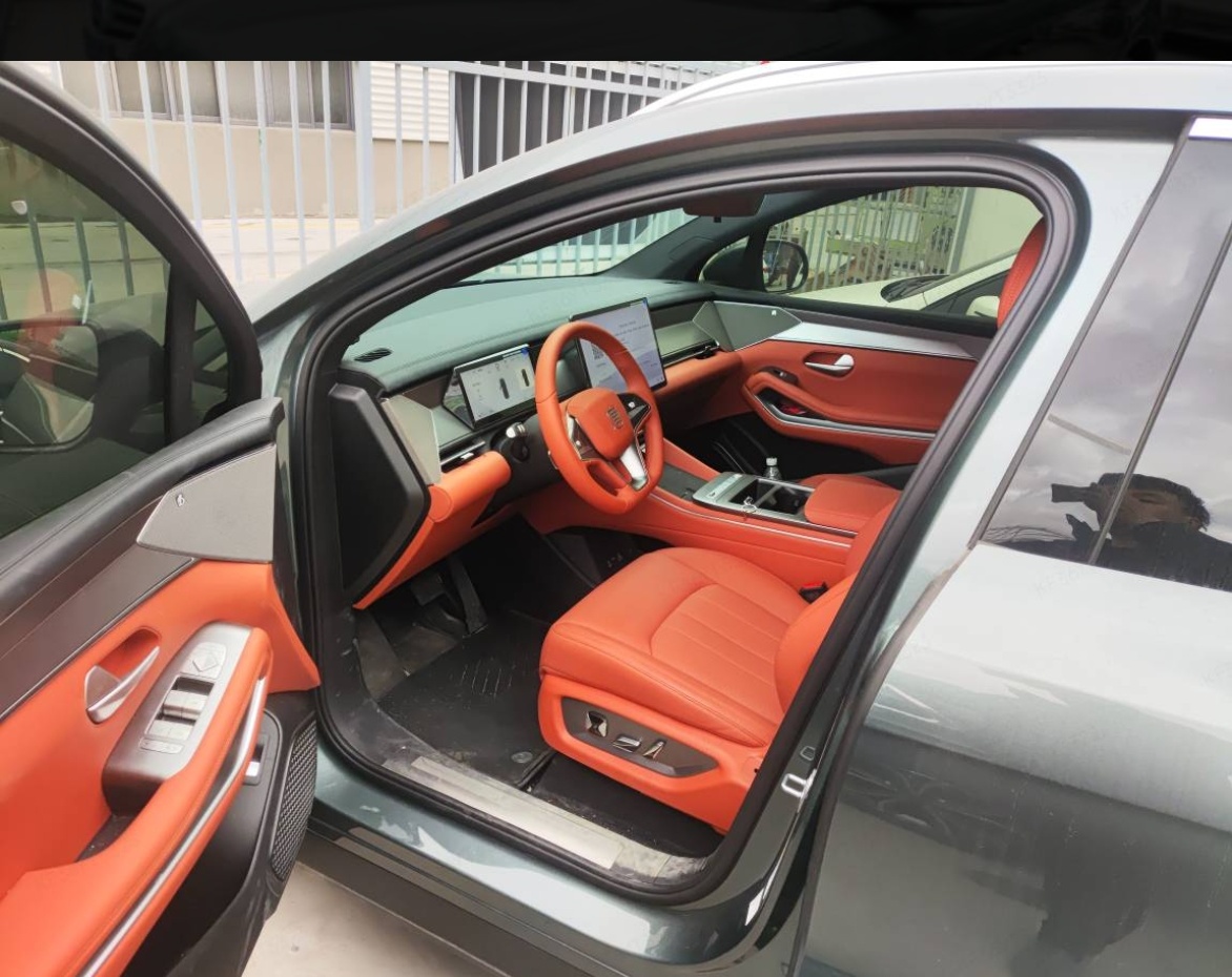 BYD Tang L 2025 car image #6