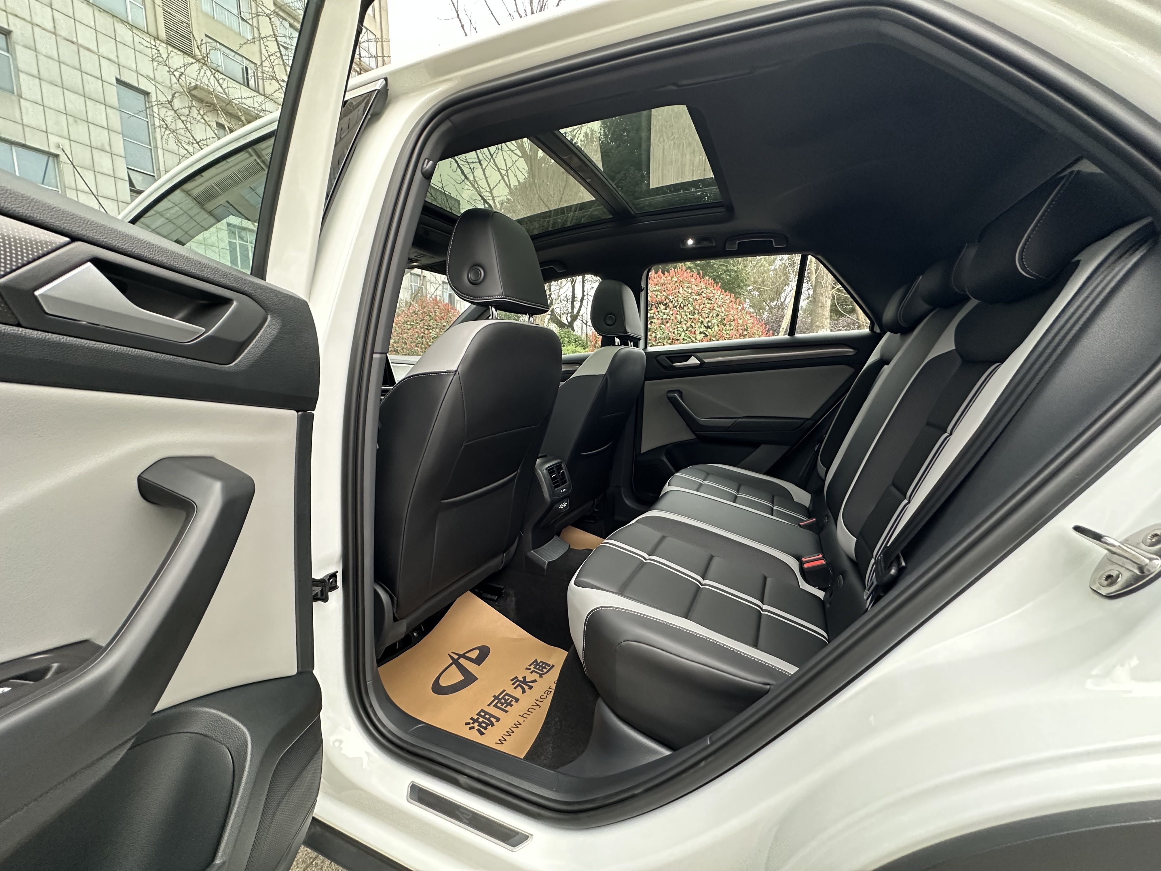 大众 T-ROC探歌 2025 汽车图片 #6