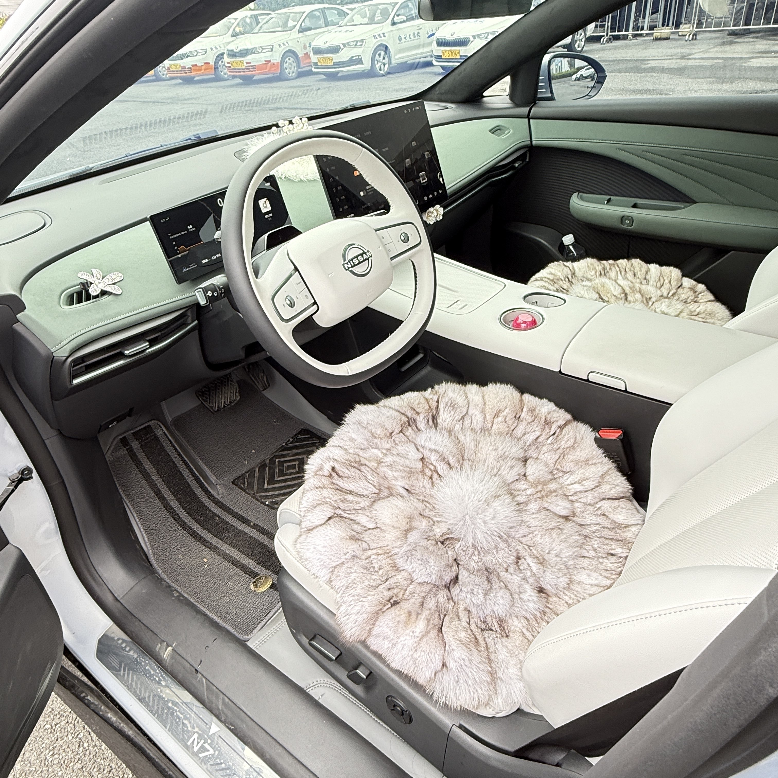 日产 日产N7 2025 汽车图片 #6