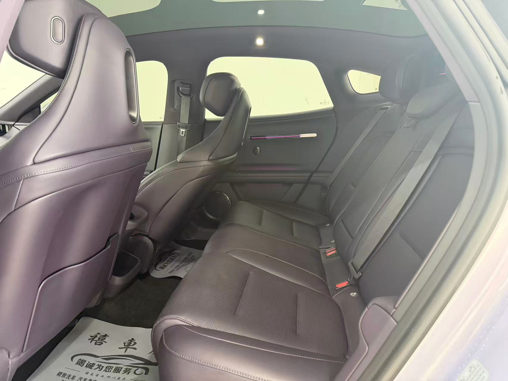 Avatr 06 2025 #6 Avatr 06 2025 صورة سيارة #6