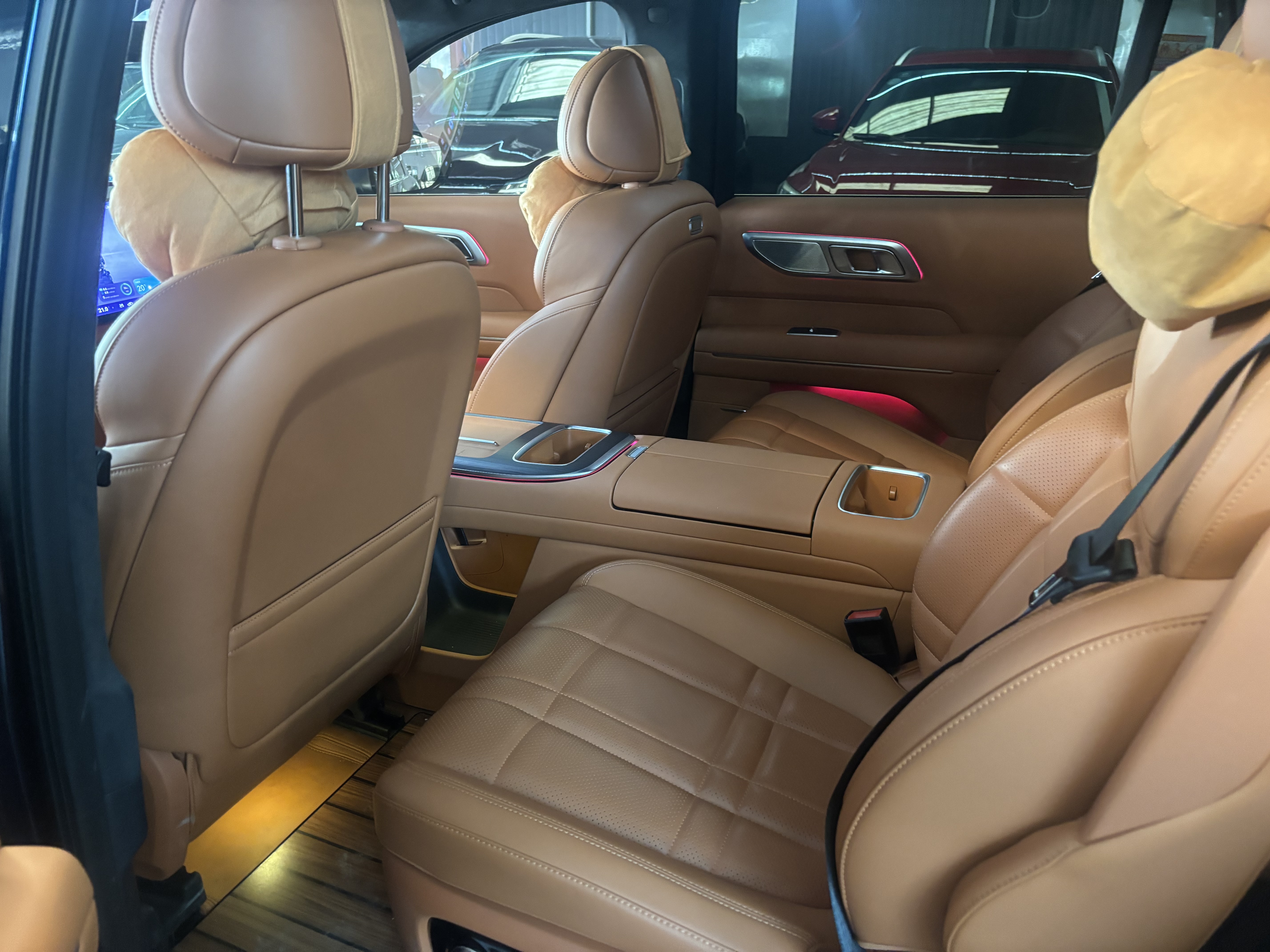 Deepal S09 2025 car image #6