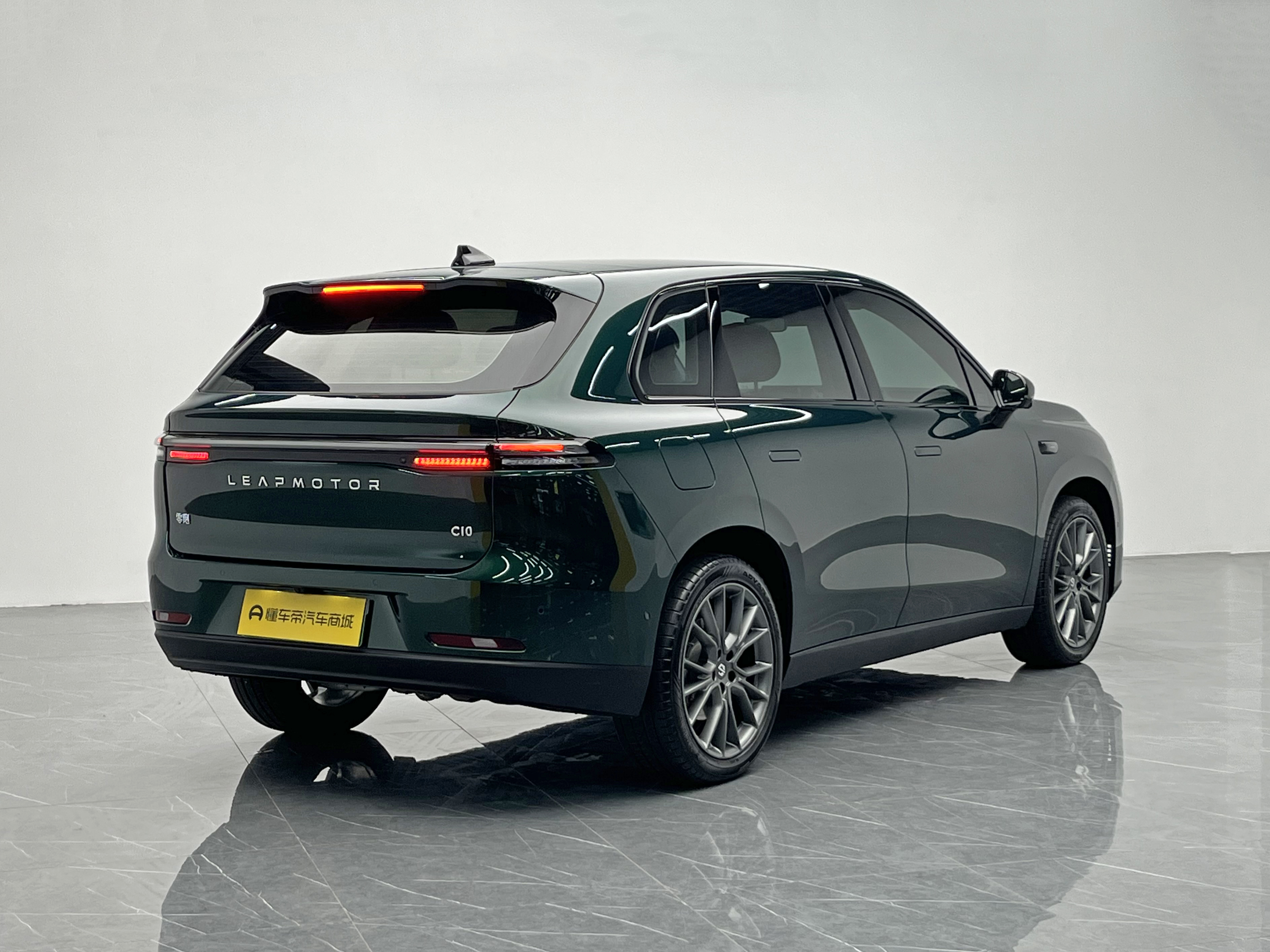 零跑汽车 零跑C10 2025 汽车图片 #6