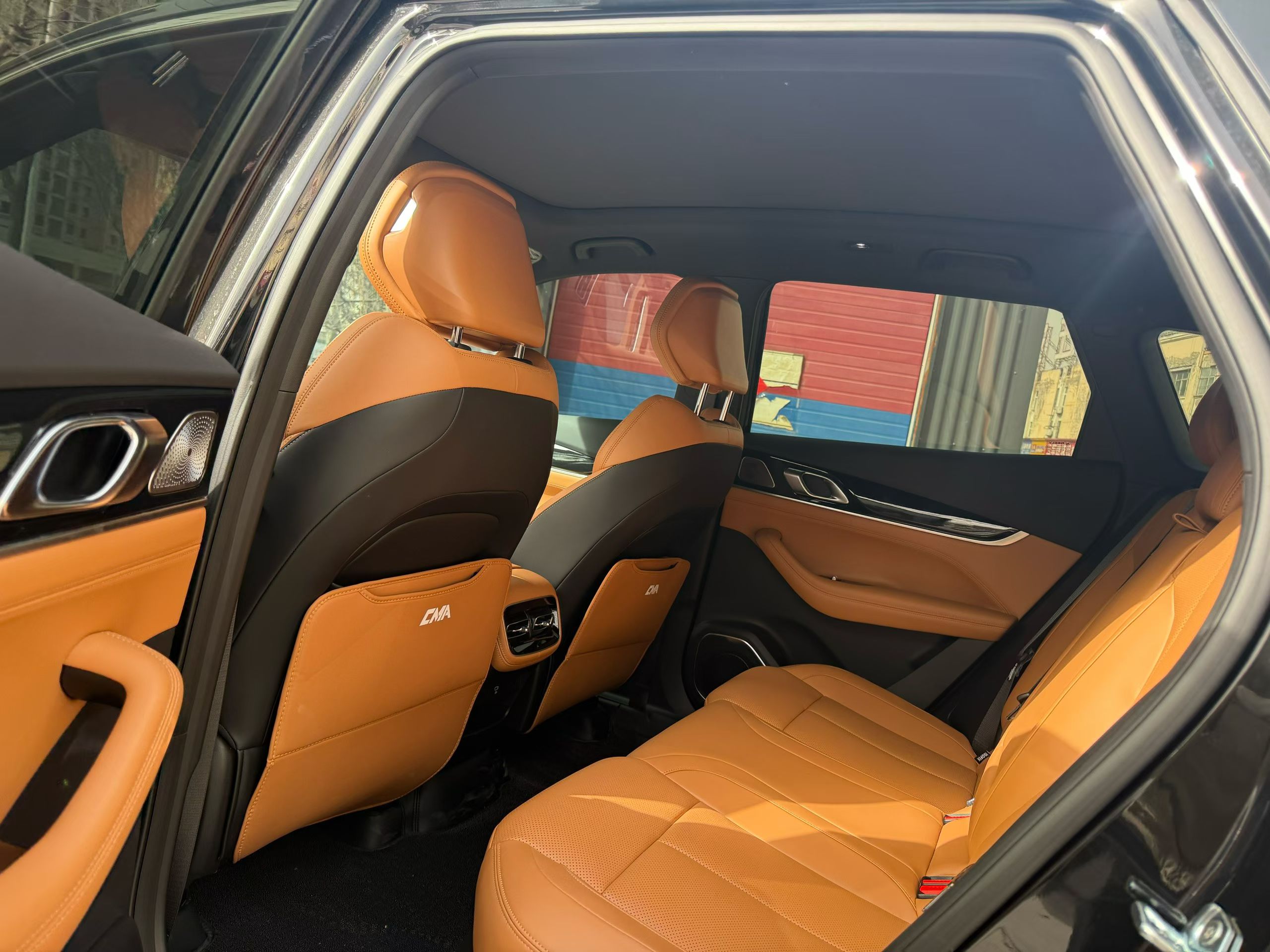 GEELY Boyue L 2025 immagine di auto #6