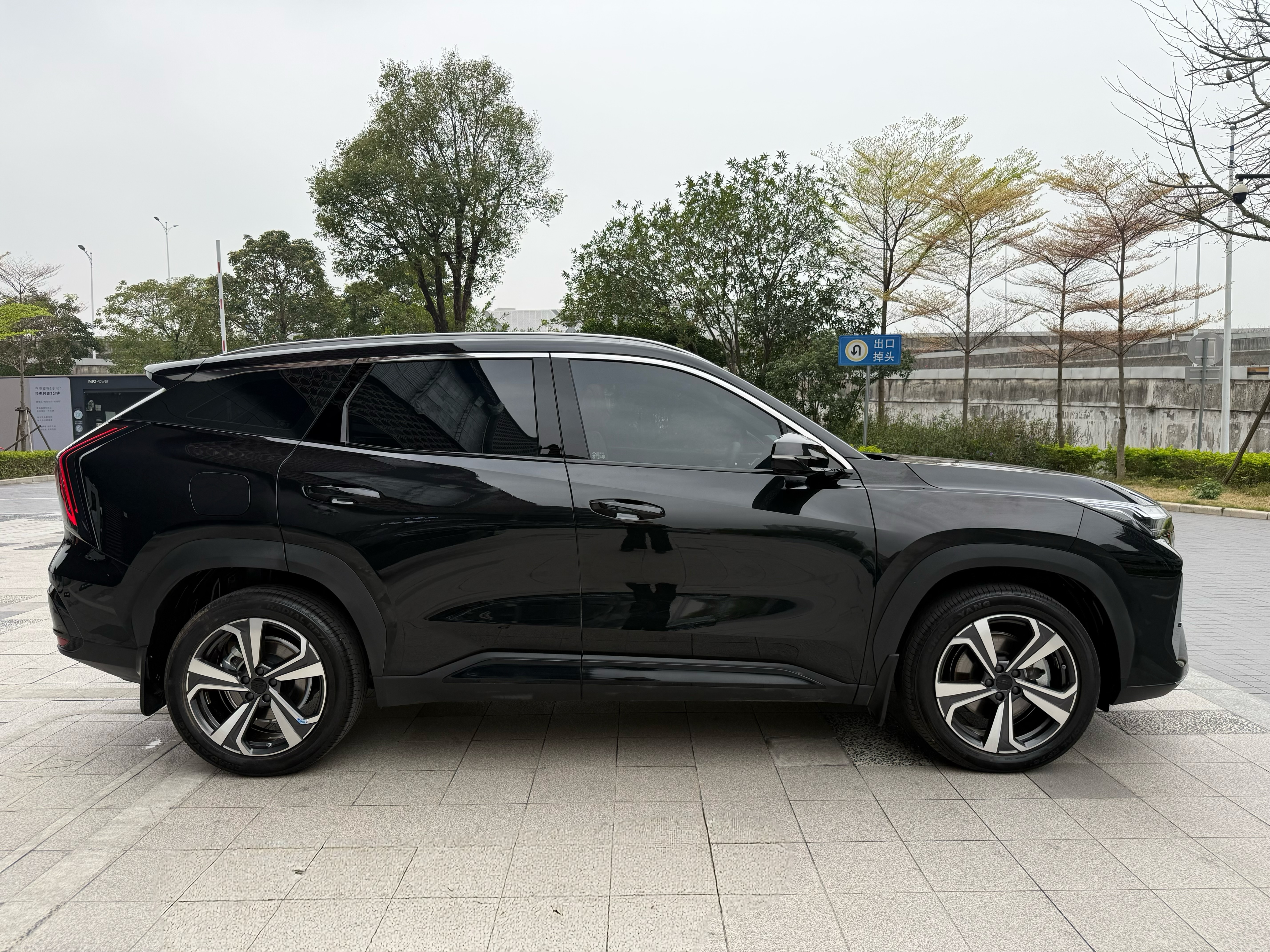 GEELY Boyue L 2025 #6 GEELY Boyue L 2025 car image #6