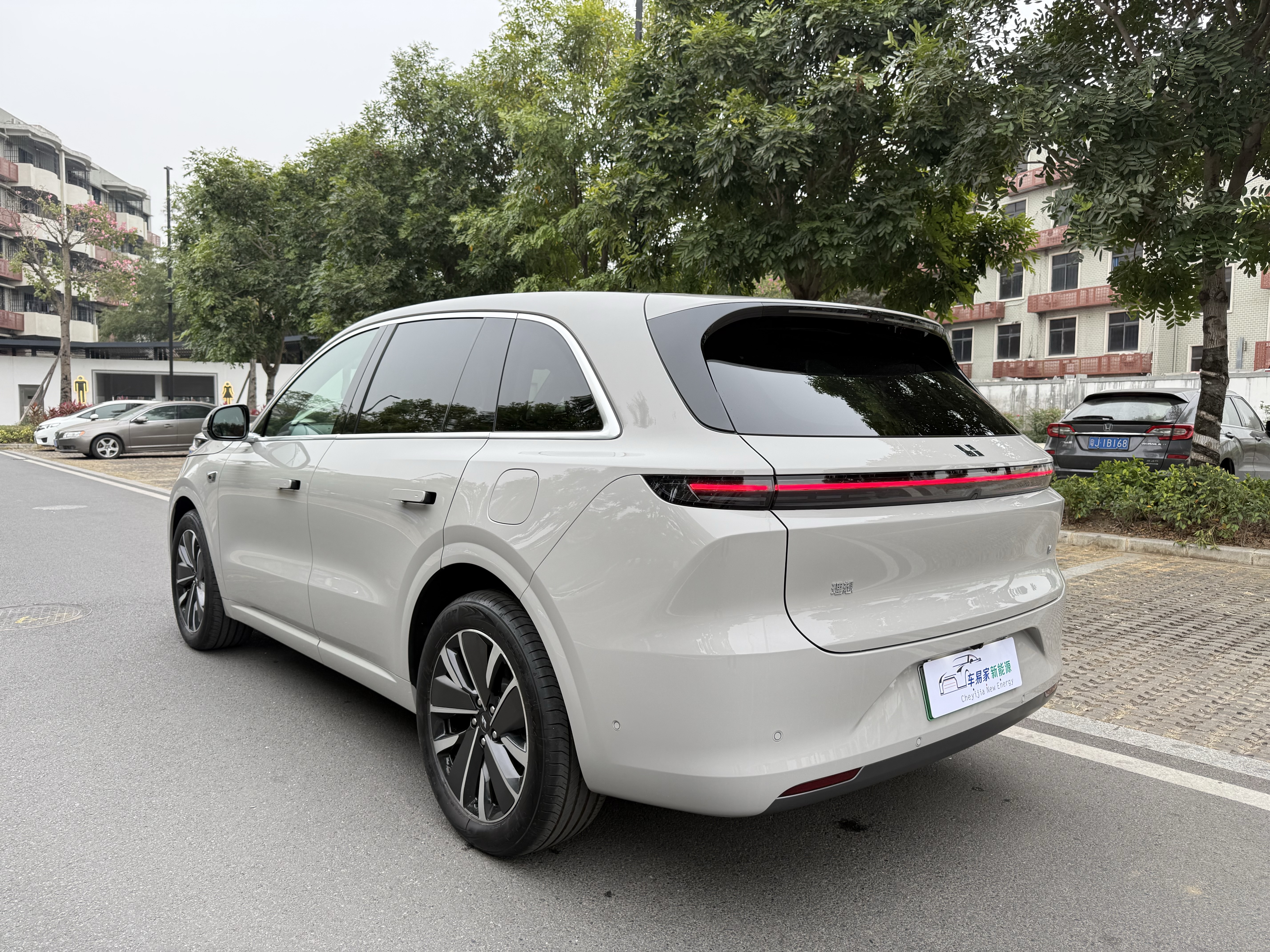 Li L6 2025 imagem de carro #6