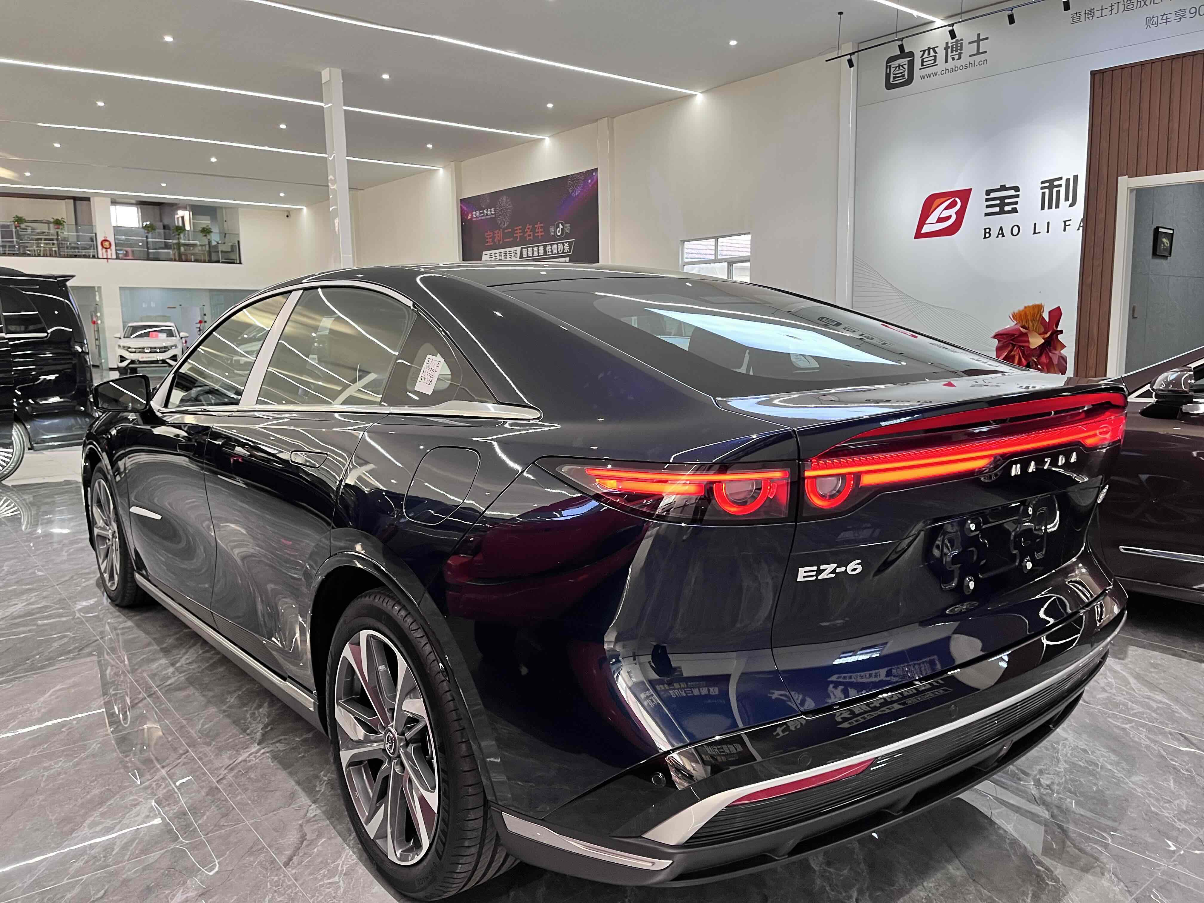 Mazda EZ-6 2025 صورة سيارة #6