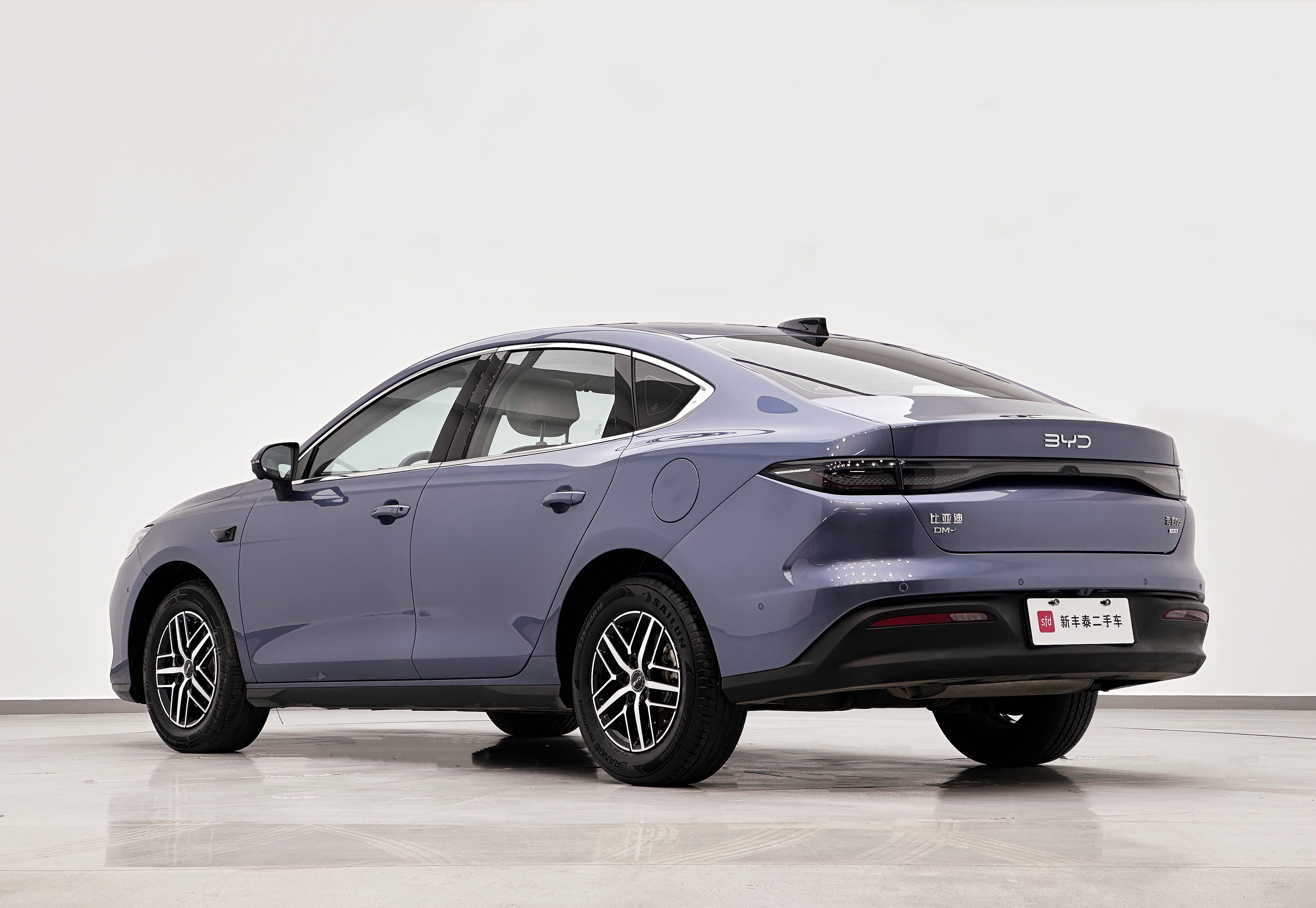 BYD Seal 05 DM-i 2025 car image #6