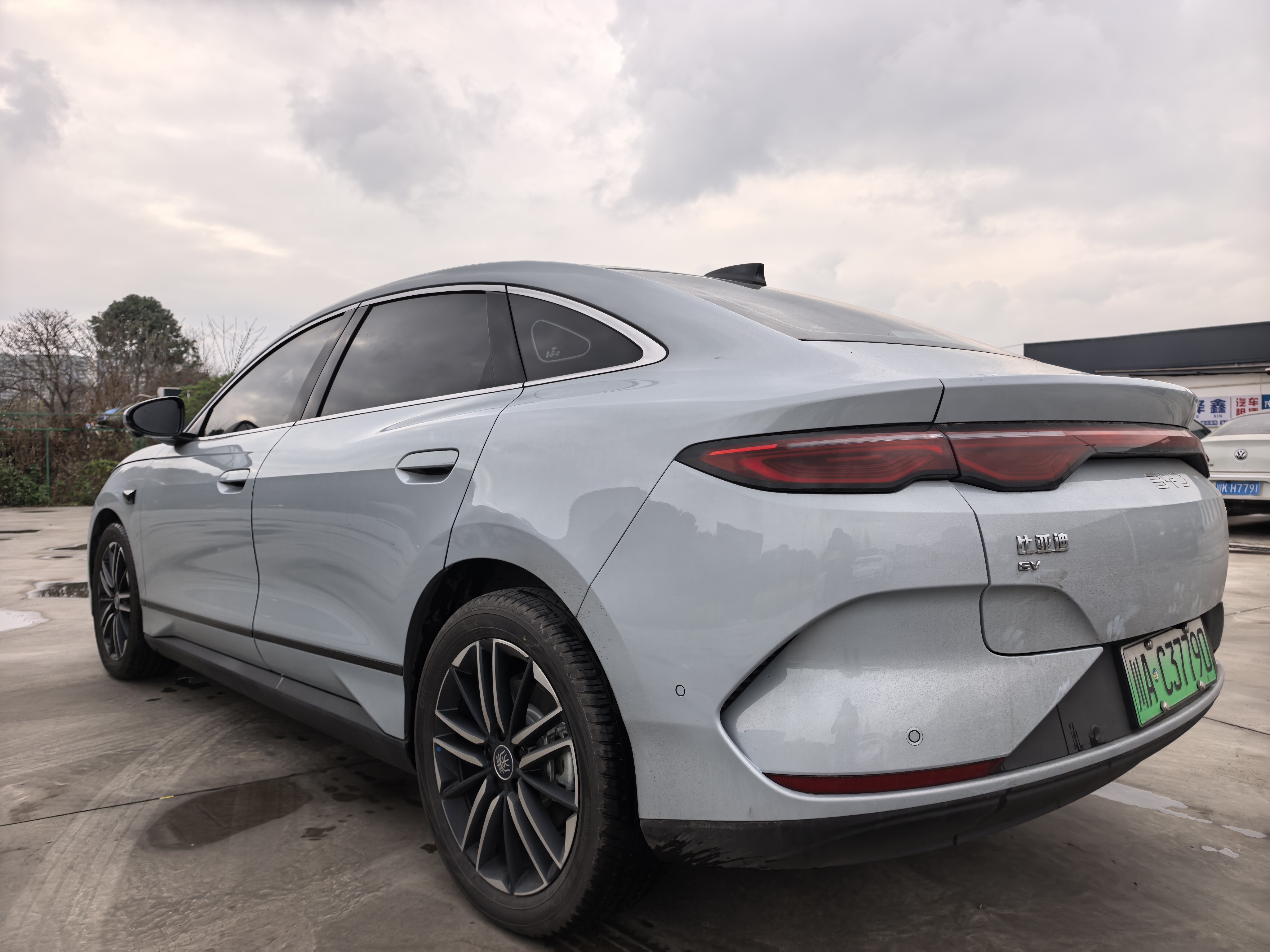 BYD Qin L 2025 car image #6