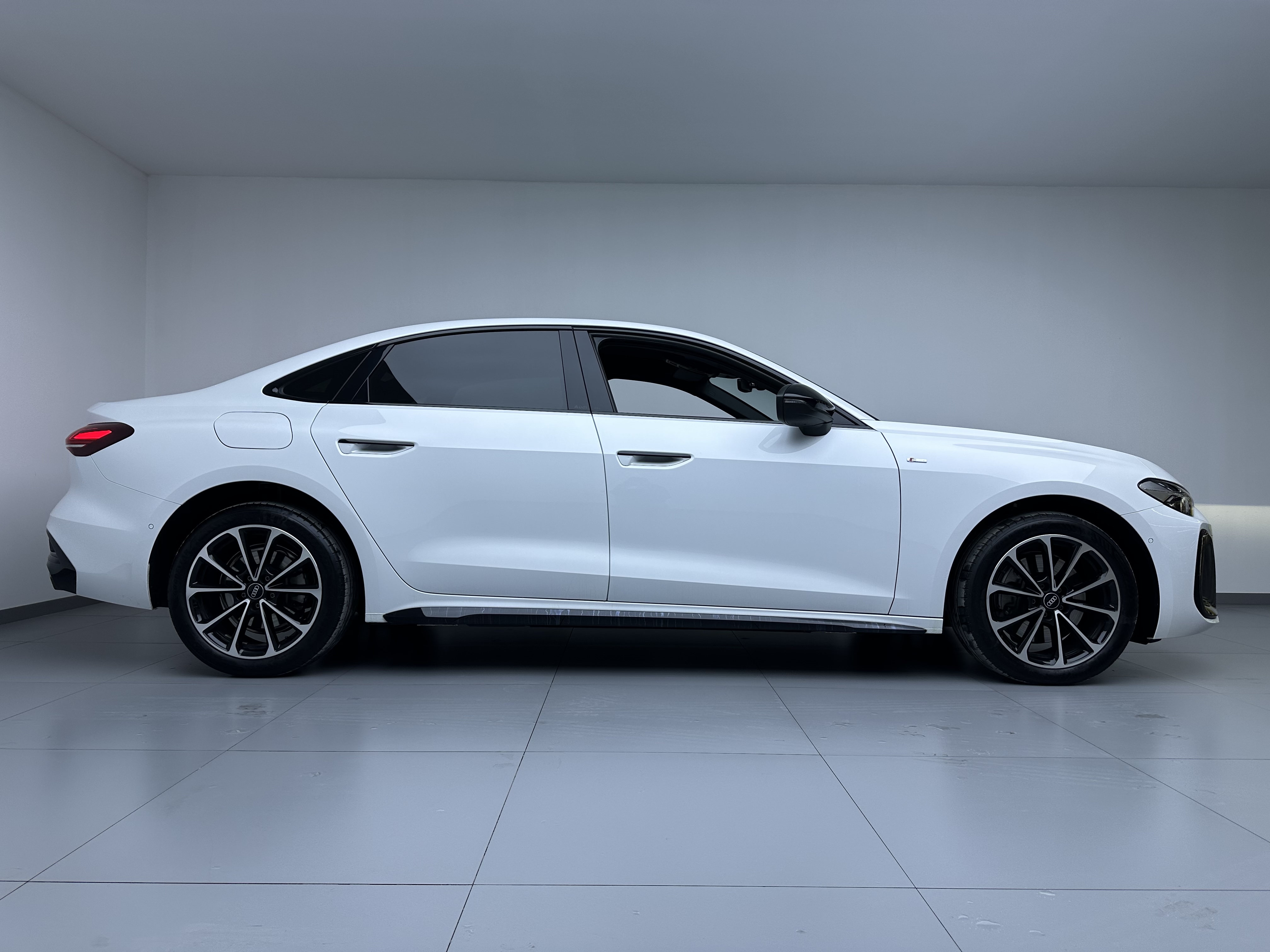 Audi FAW Audi A5L 2025 car image #6