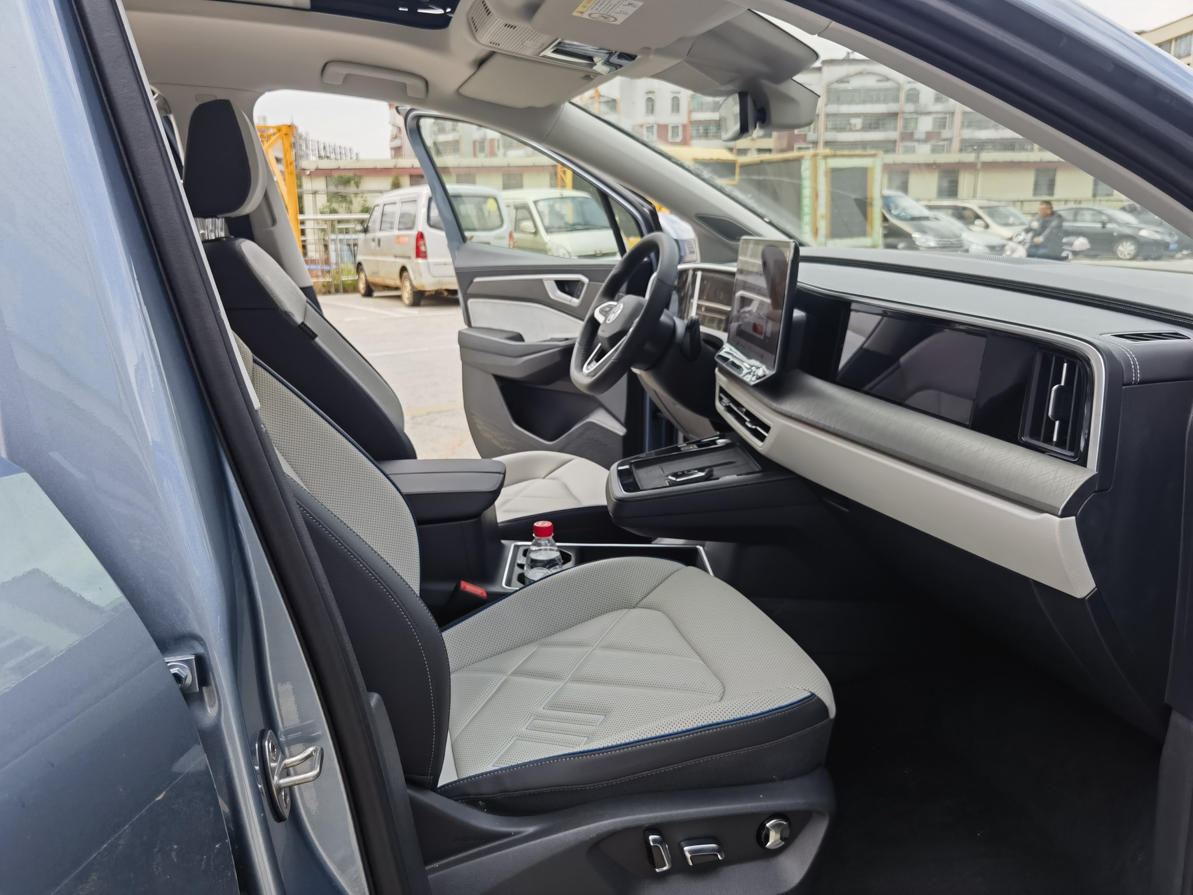 Volkswagen Talagon 2025 immagine di auto #6