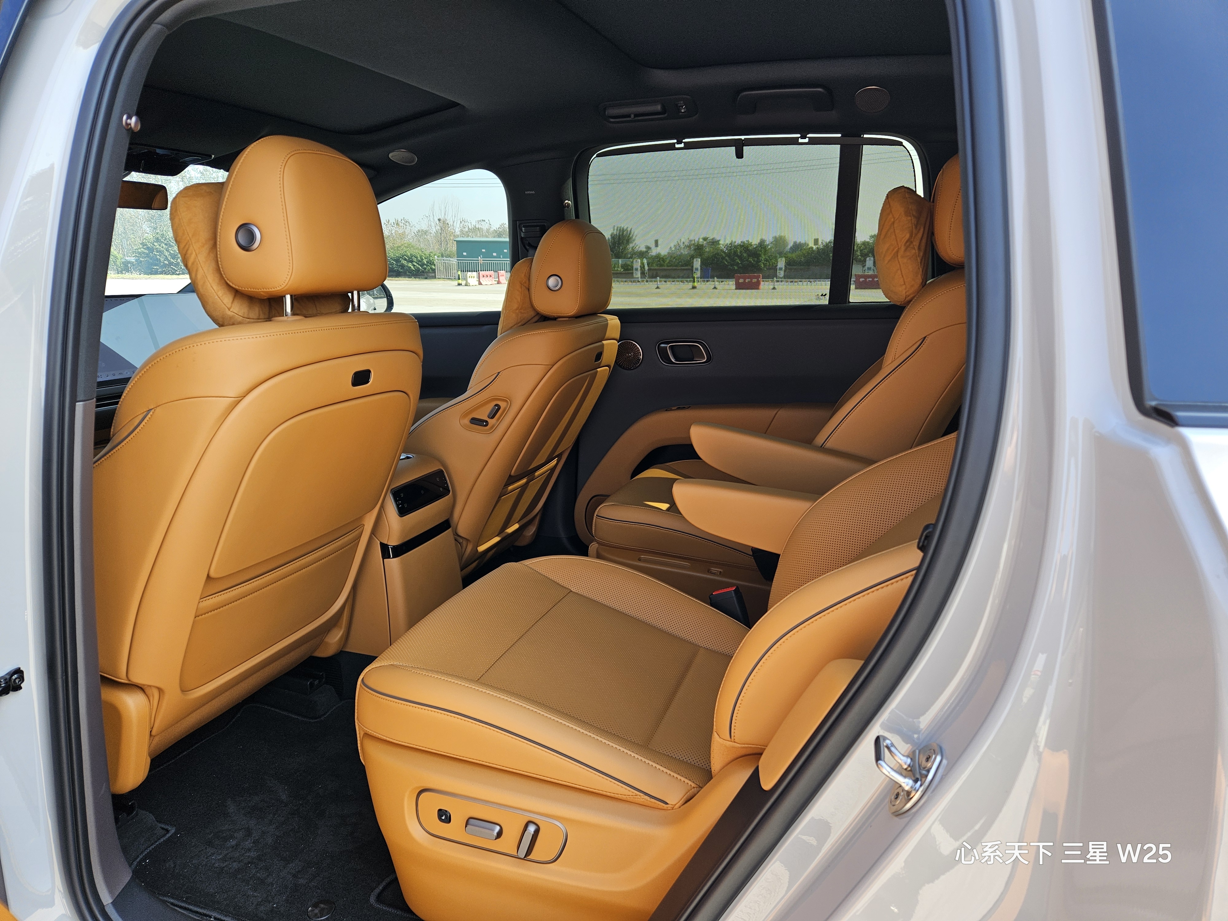 Li i8 2025 изображение автомобиля #6